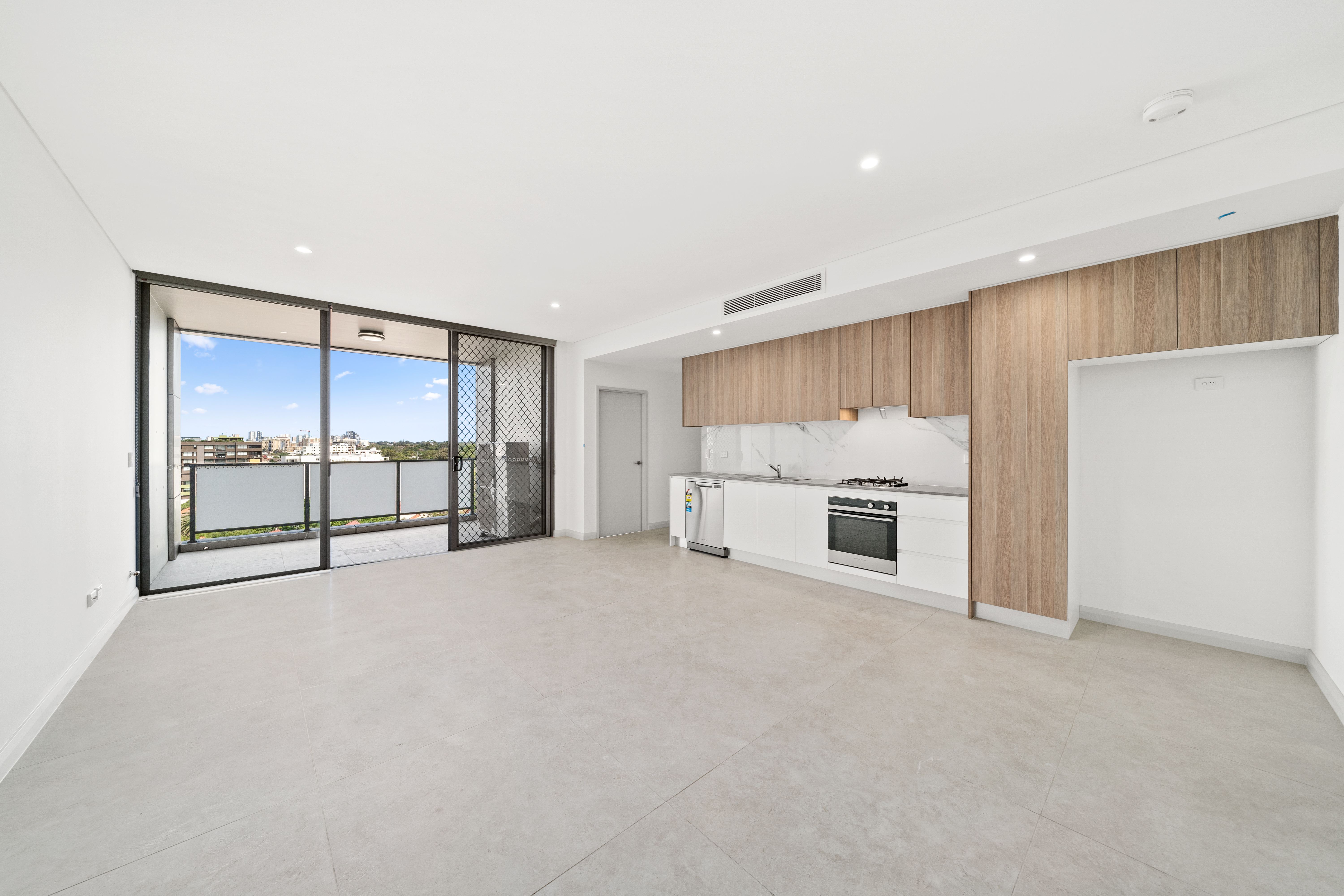 606 / 10-14 Smallwood Avenue, Homebush