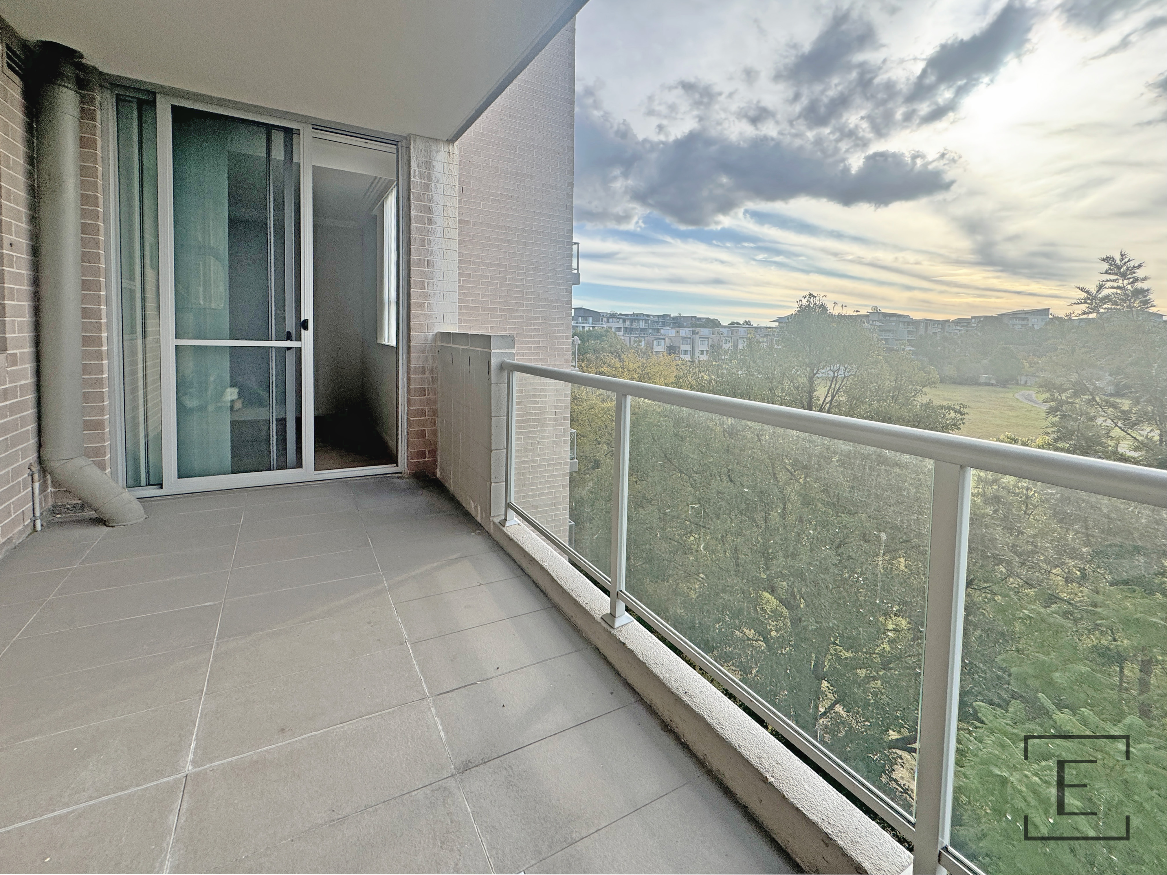 P408 / 81-86 Courallie Avenue, Homebush West