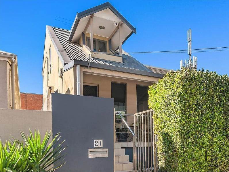 21 Hilly Street, Mortlake