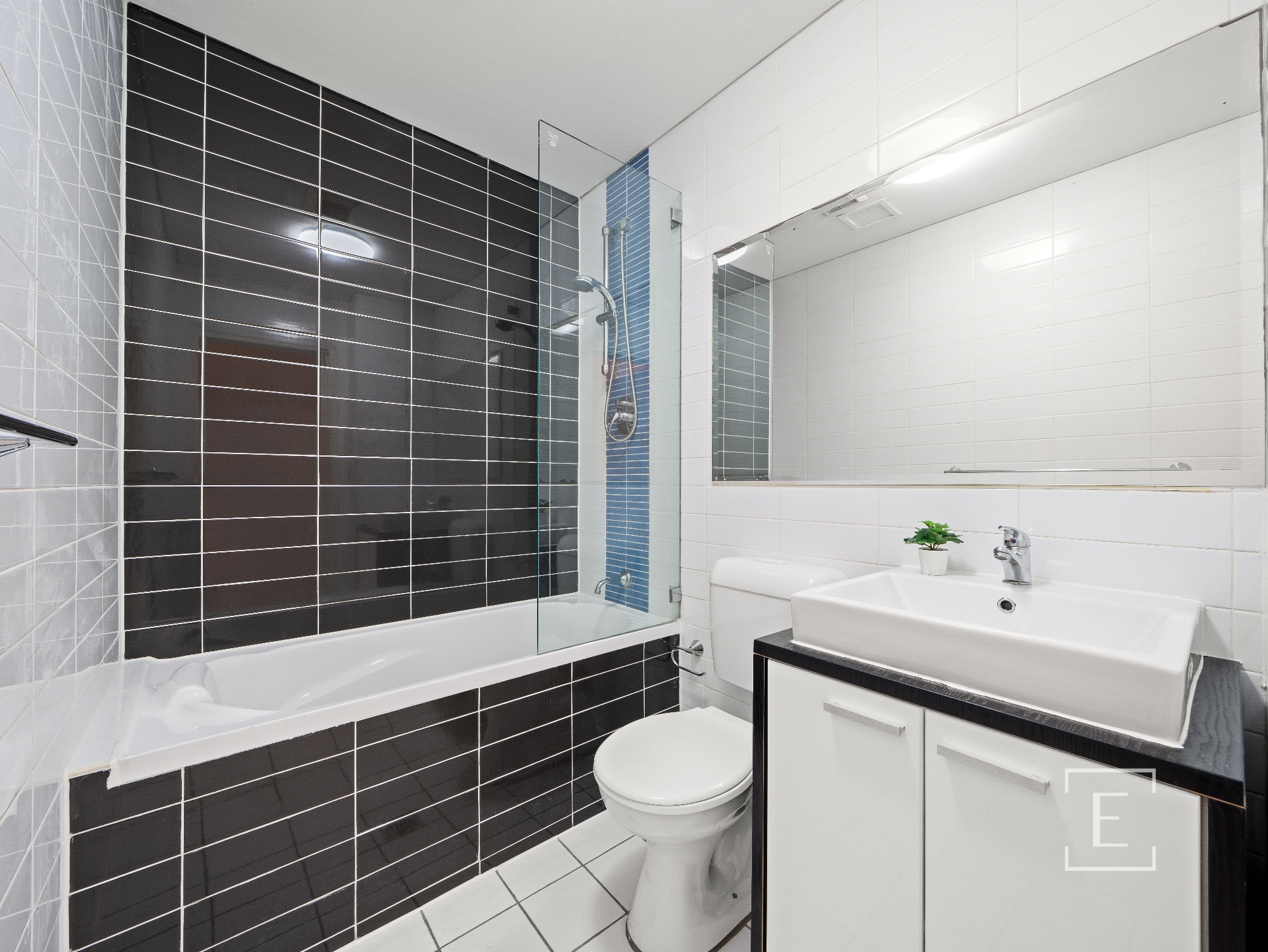 10 / 28-32 Marlborough Road, Homebush West