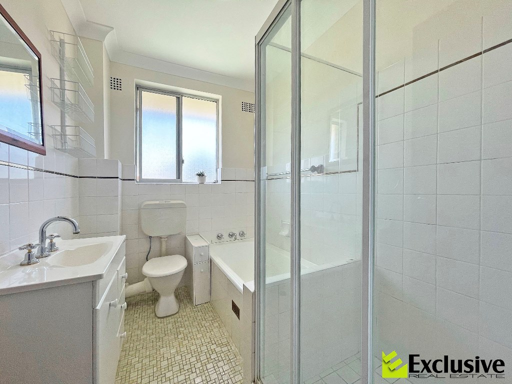 27 / 2 Evelyn Avenue, Concord