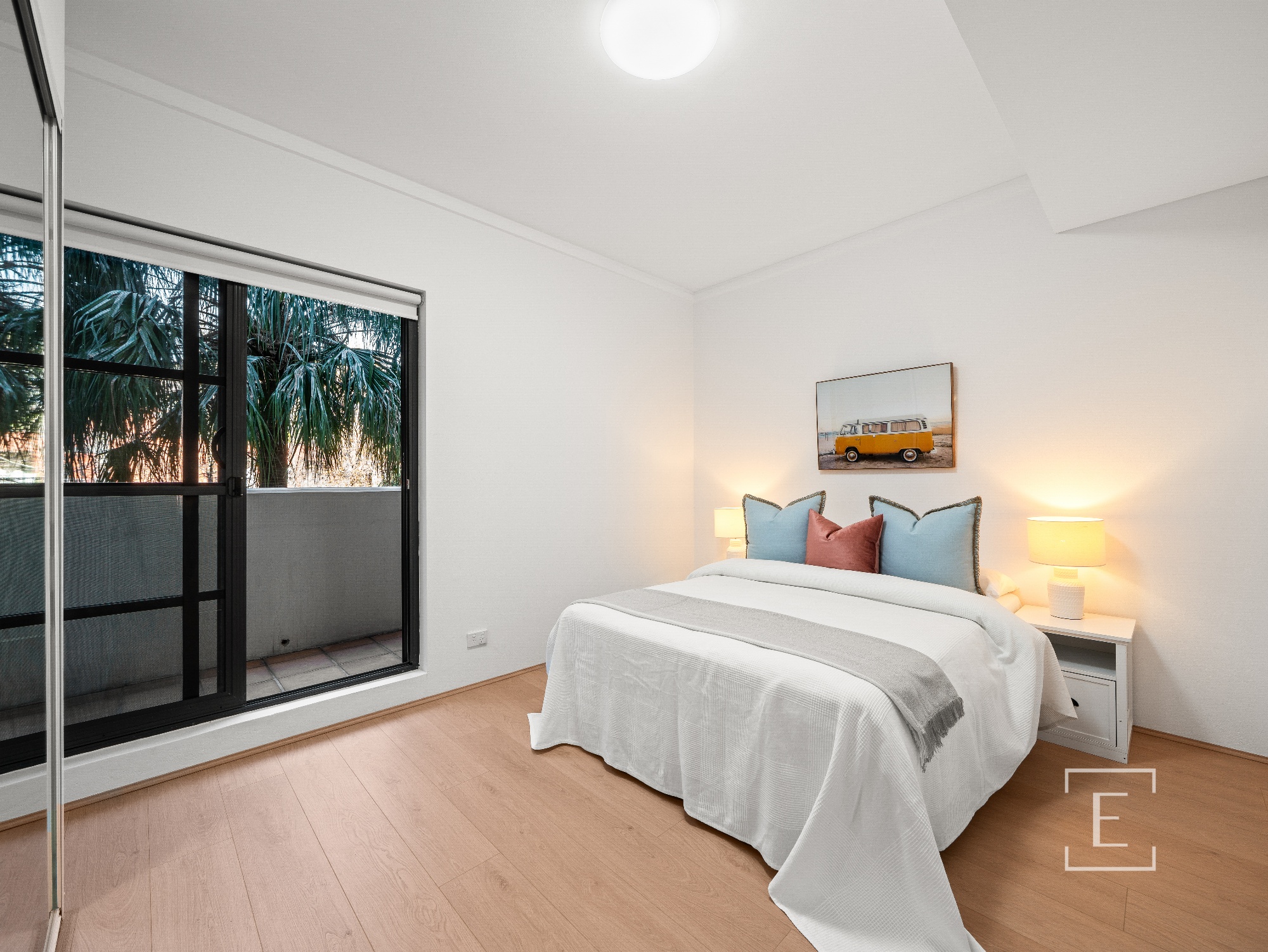 213e / 138 Carillon Avenue, Newtown