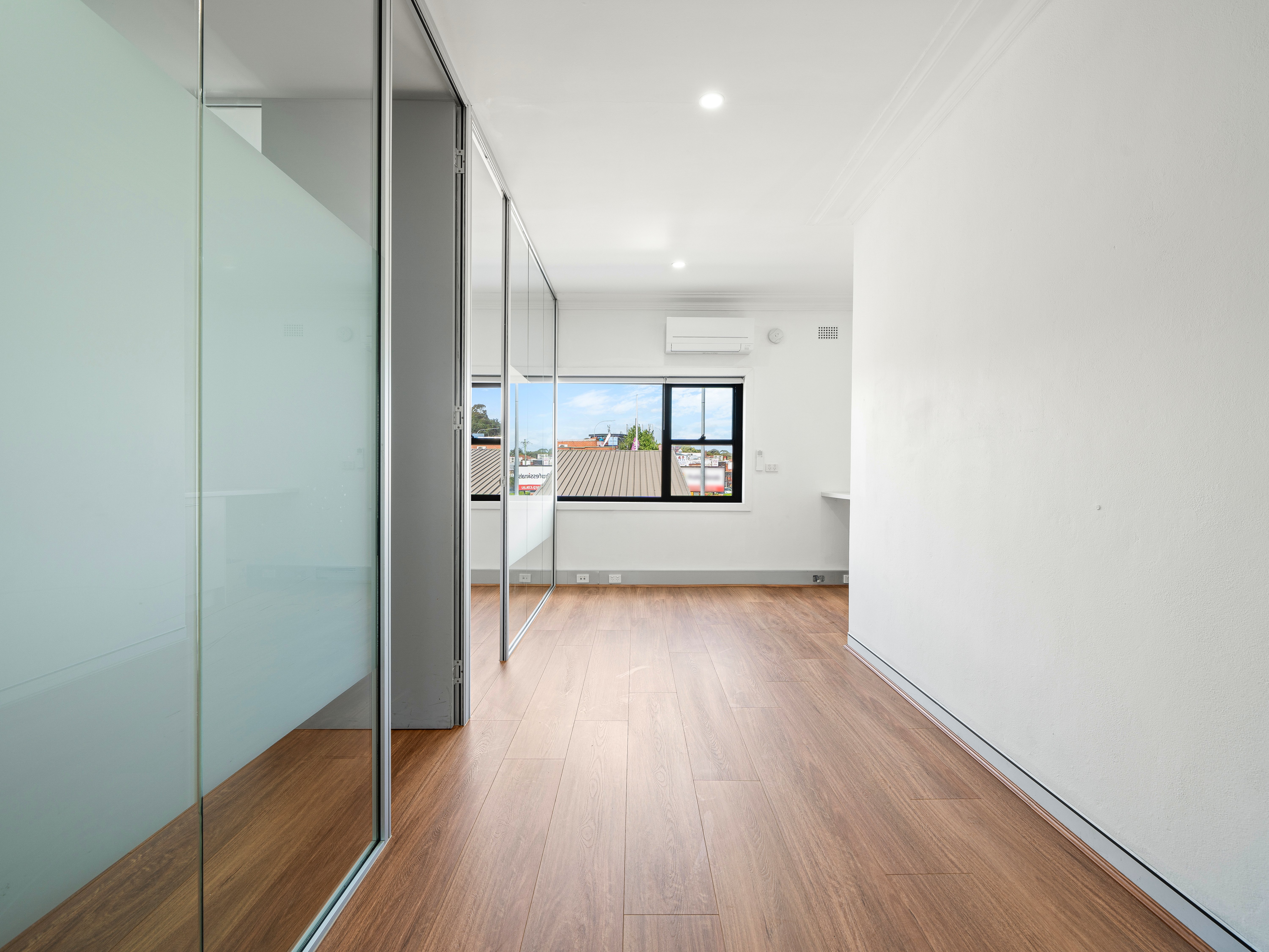 office 3 / 28 Norfolk Avenue, Beverly Hills