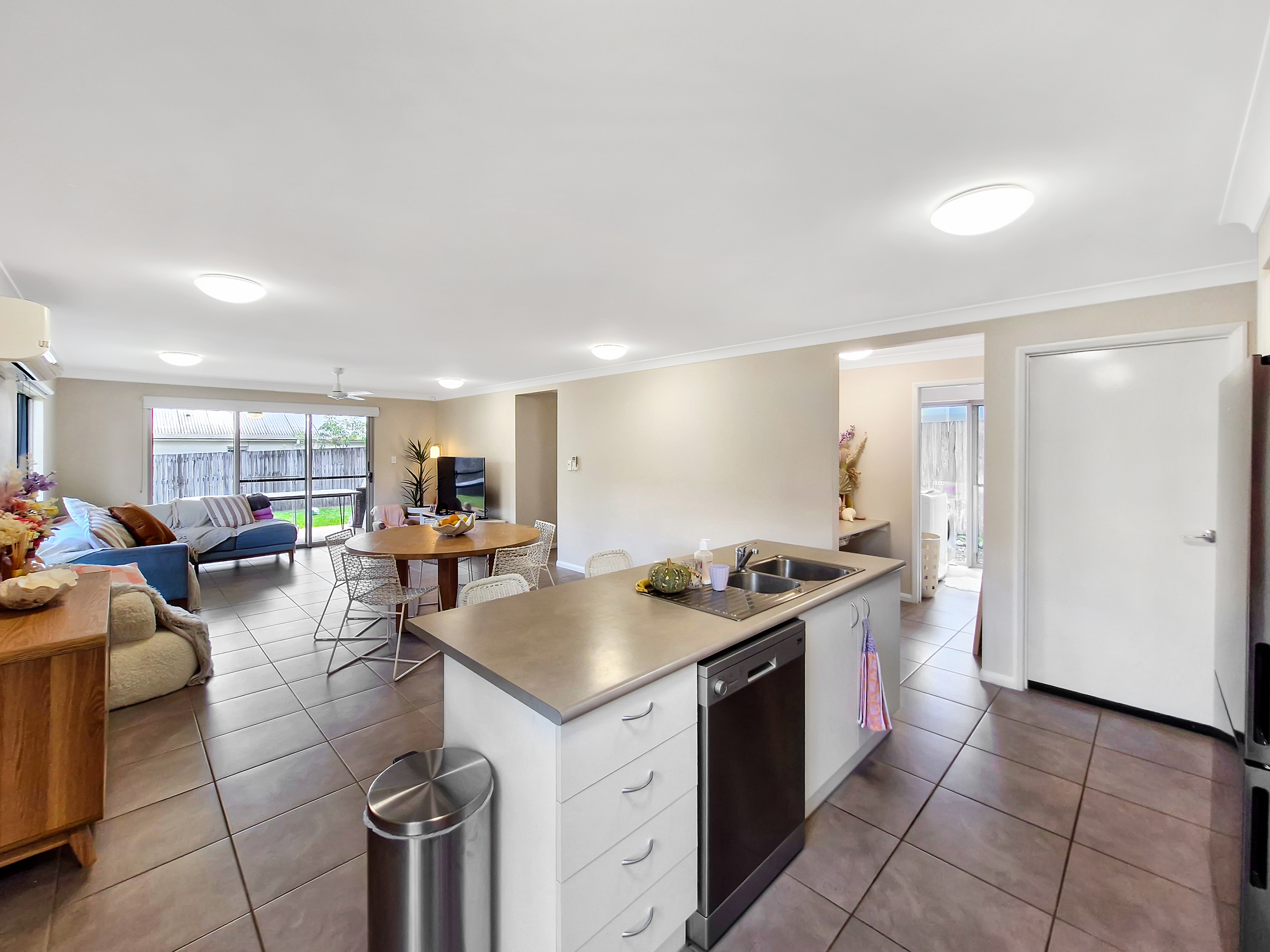 39 Tumbare Street, Atherton