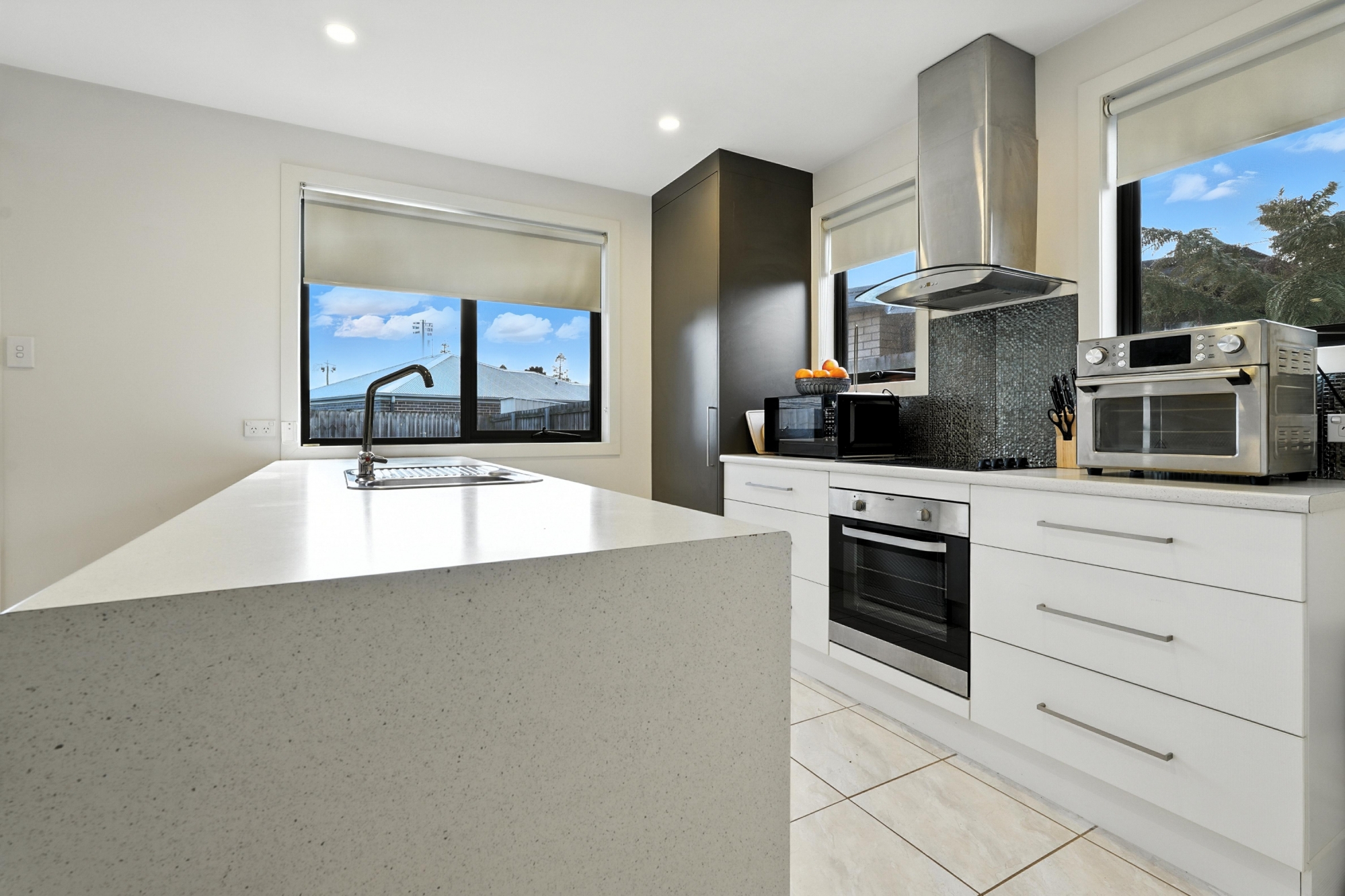 2 / 2 Carol Court, Westbury