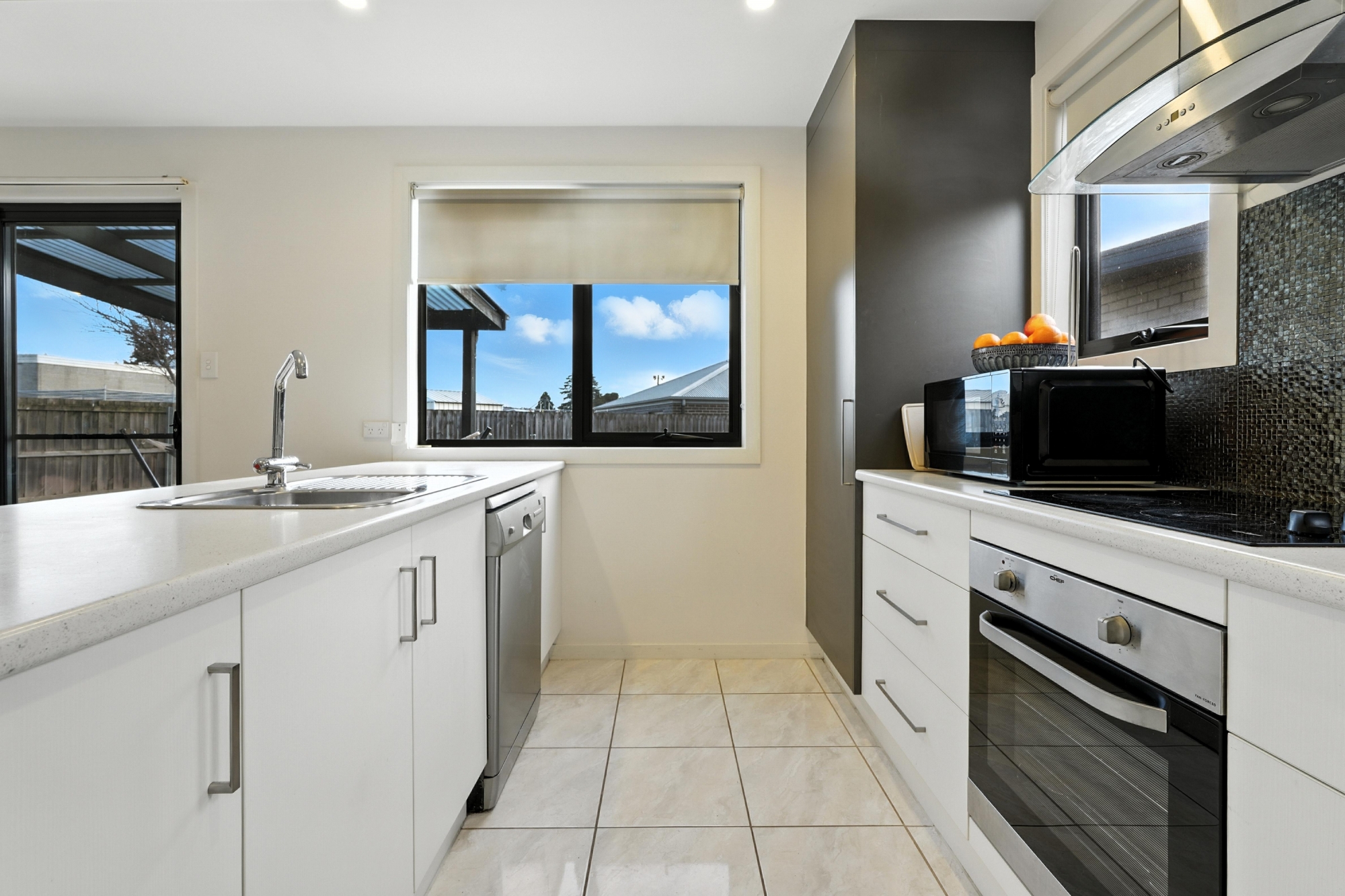 2 / 2 Carol Court, Westbury