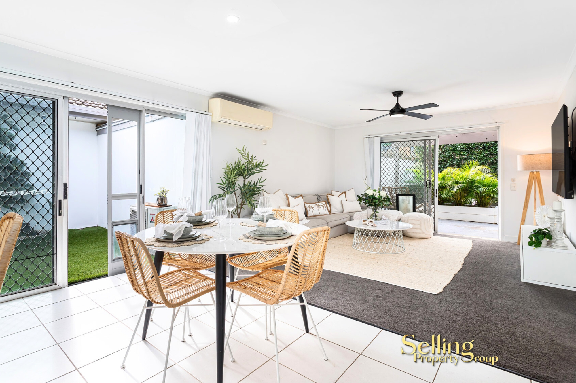 2 / 6 Brookside Road, Labrador