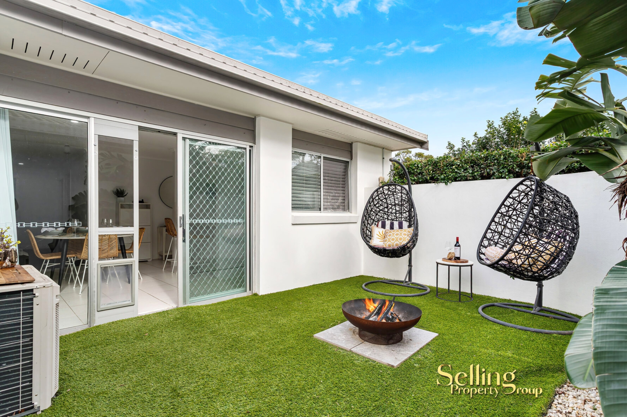 2 / 6 Brookside Road, Labrador