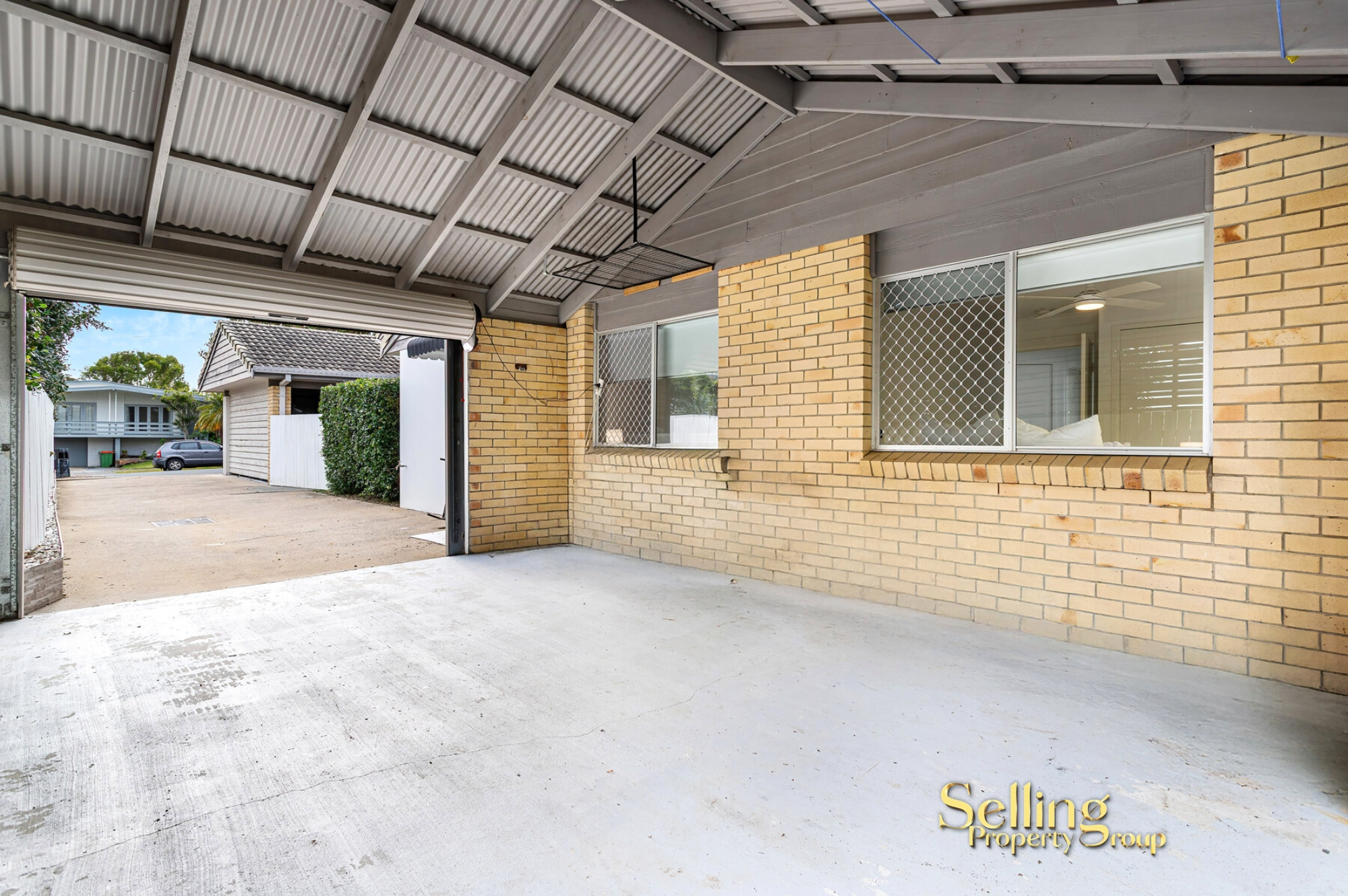 2 / 6 Brookside Road, Labrador
