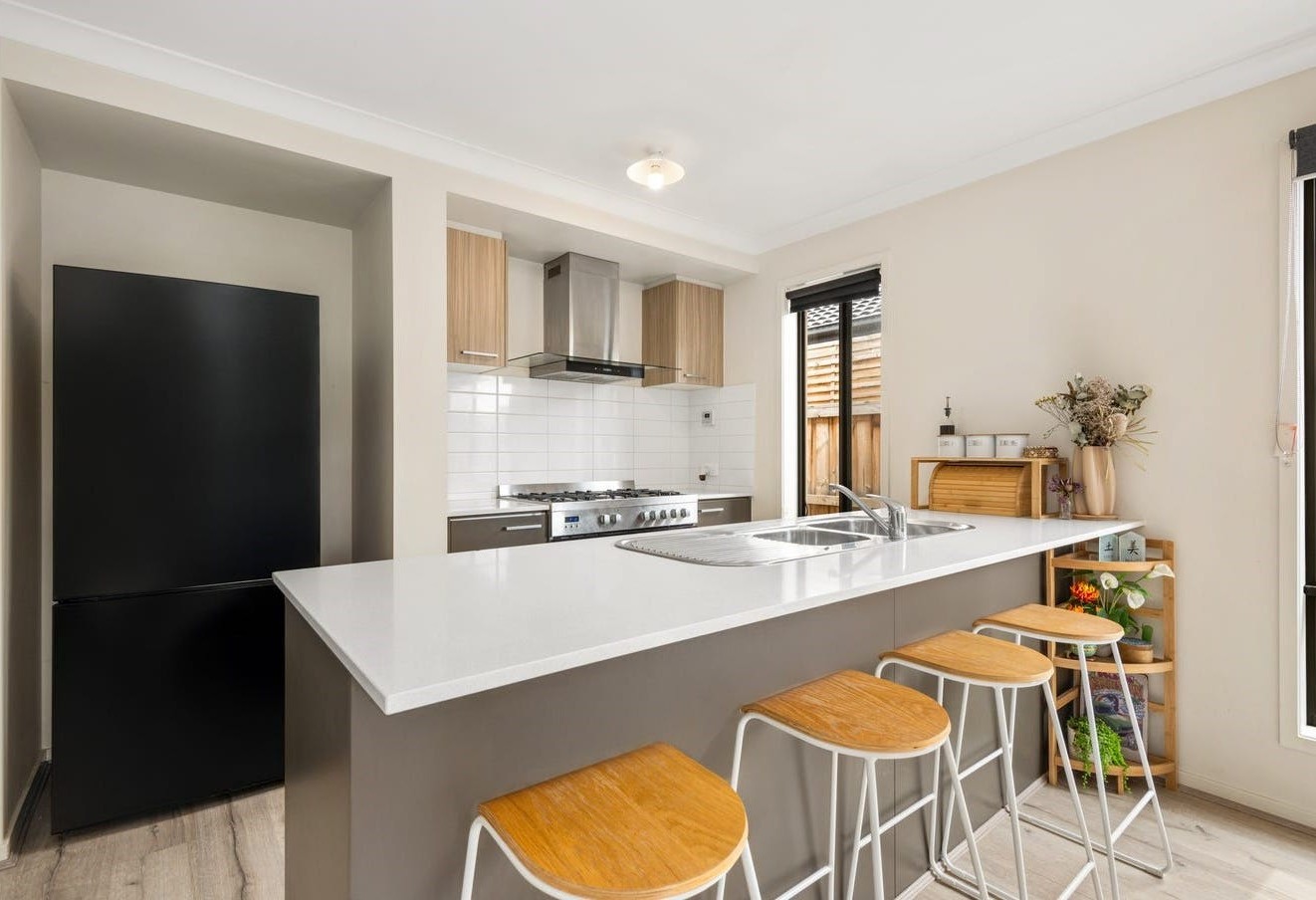 Listing image for 7 Beaumont Ave, CHARLEMONT  VIC  3217