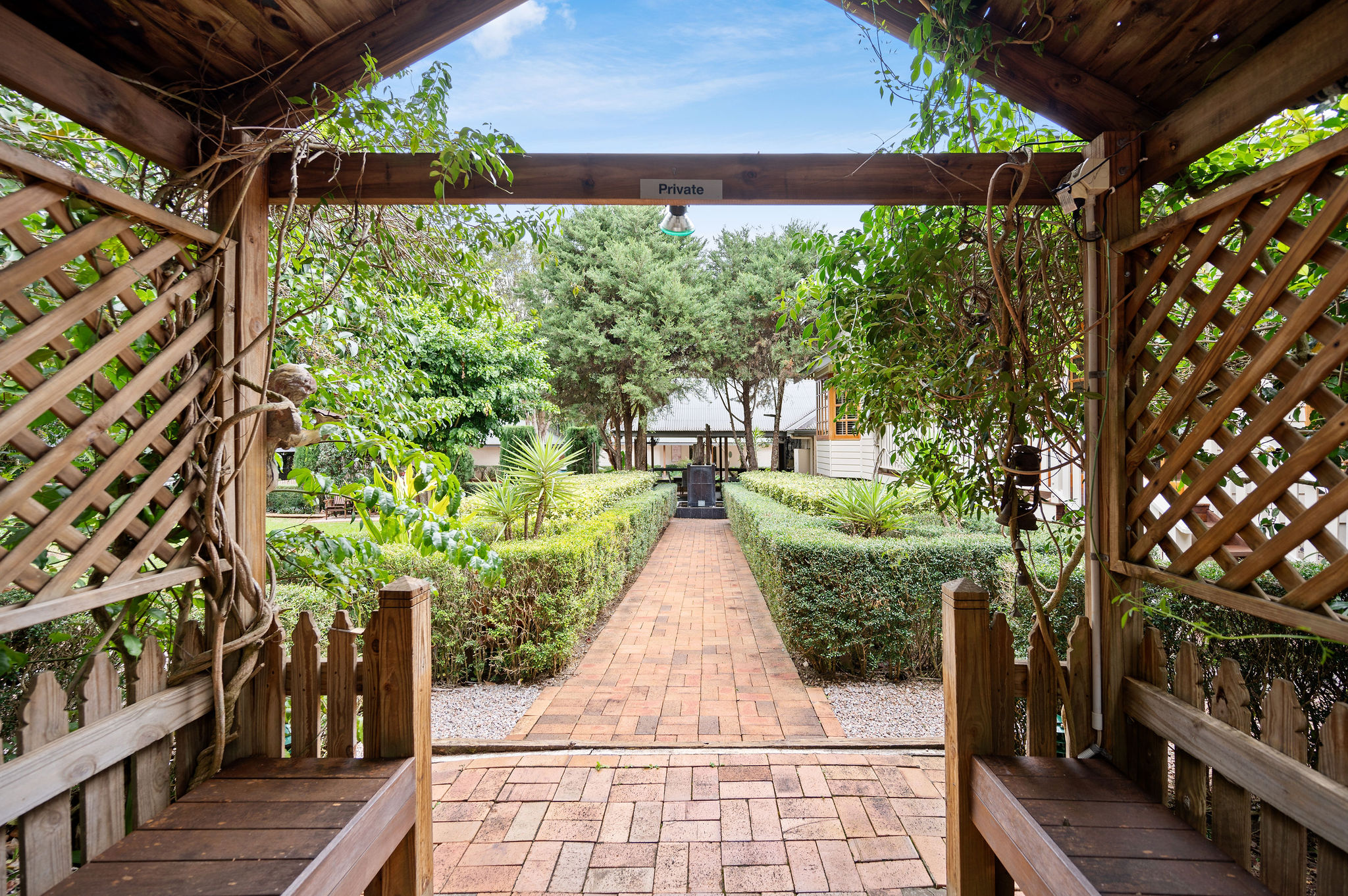 24 Gillies Range Road, Yungaburra