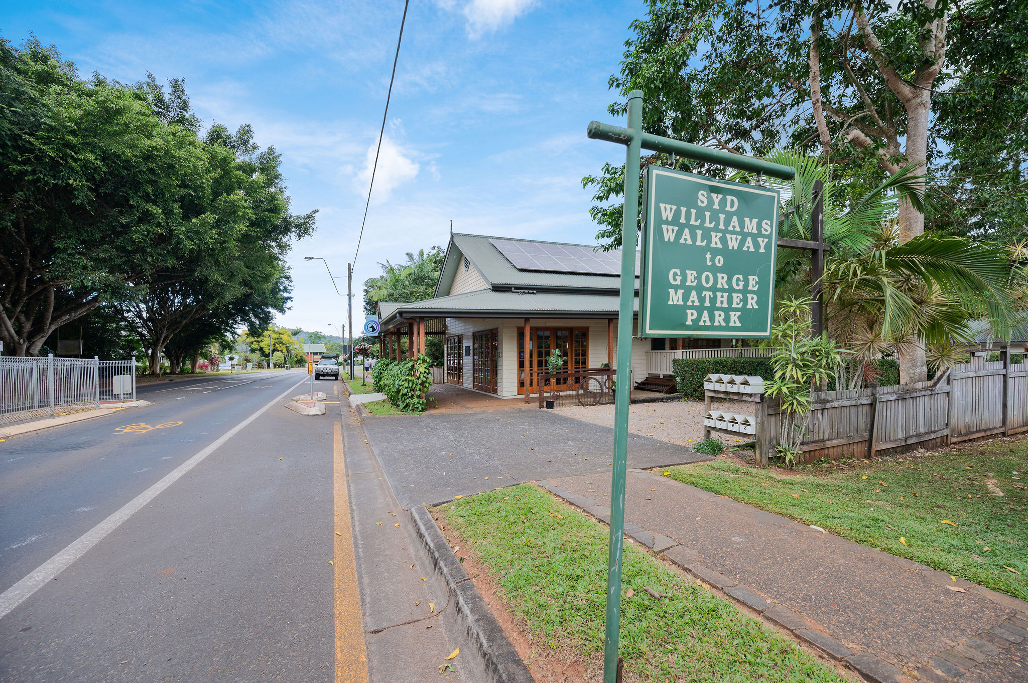 24 Gillies Range Road, Yungaburra