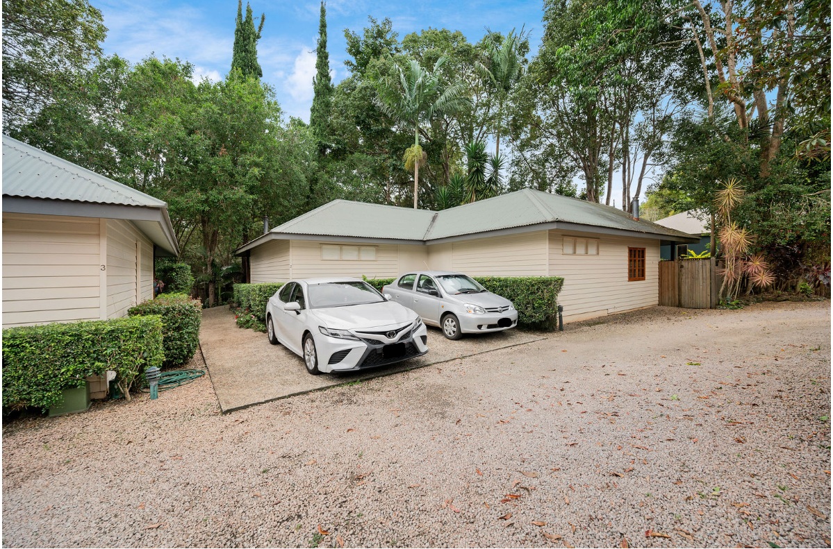 24 Gillies Range Road, Yungaburra