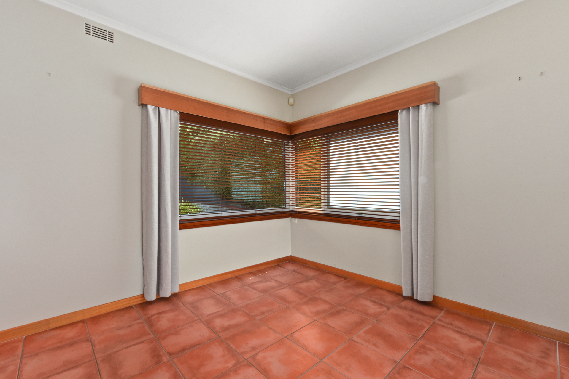 28 Neika Avenue, West Launceston