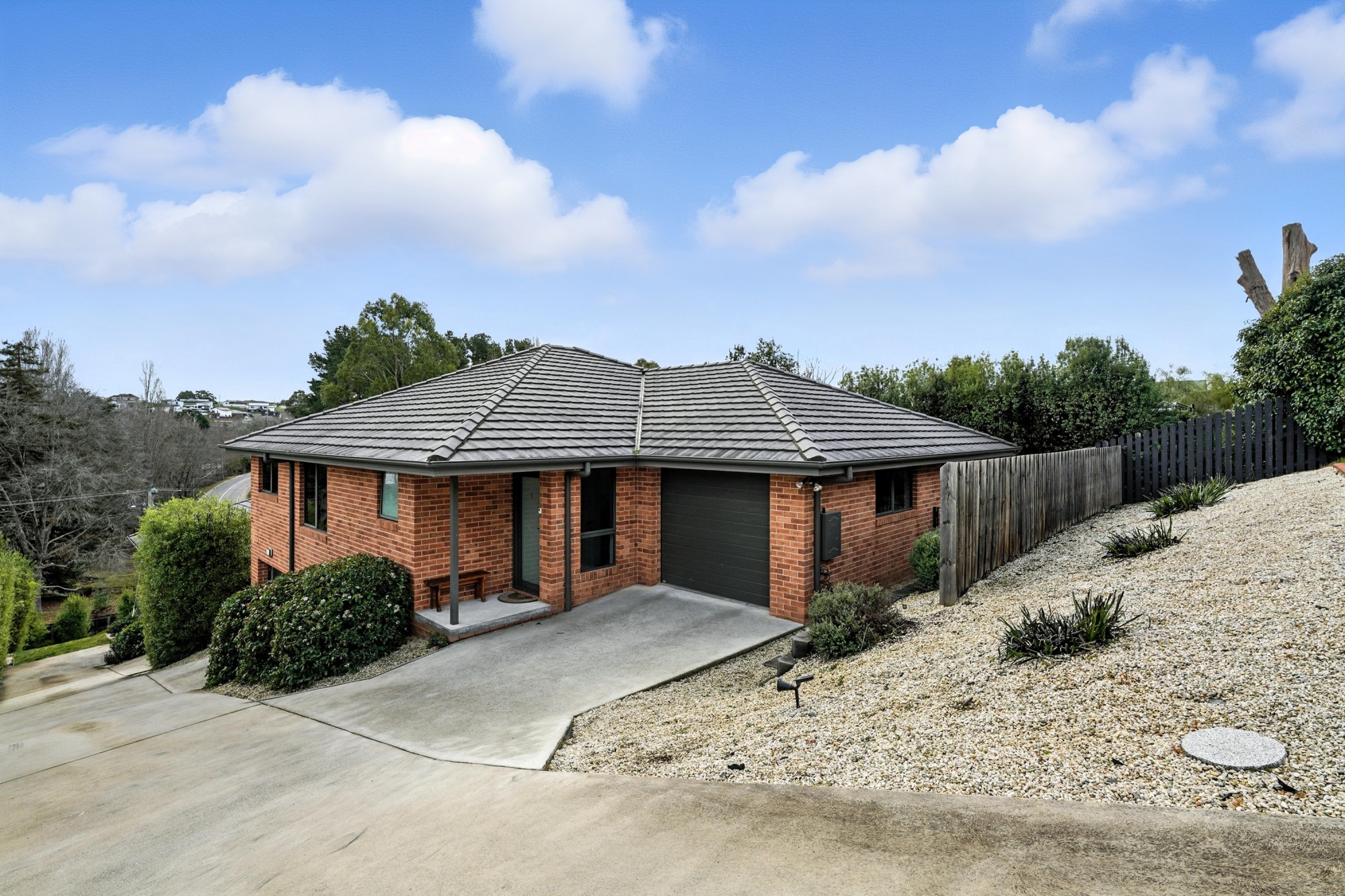 1 / 60 Allison Avenue, Riverside