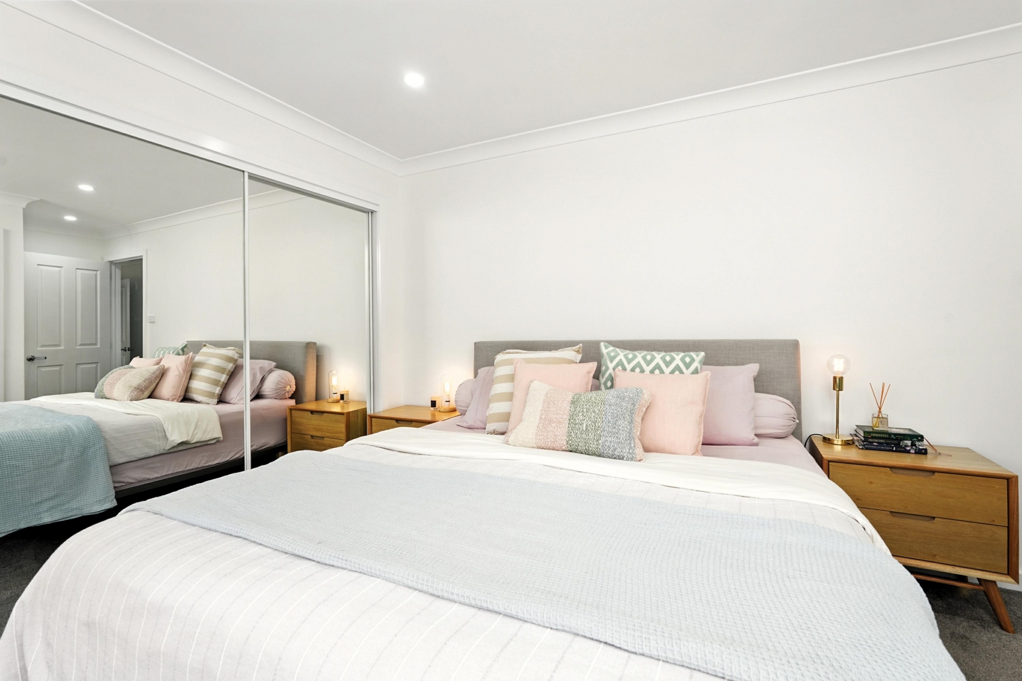 1 / 60 Allison Avenue, Riverside