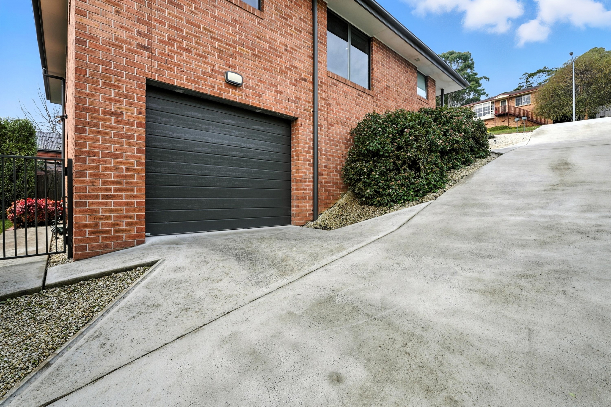 1 / 60 Allison Avenue, Riverside