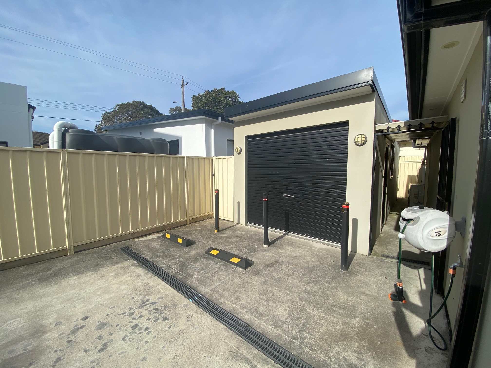 45B Edgbaston Road , Beverly Hills