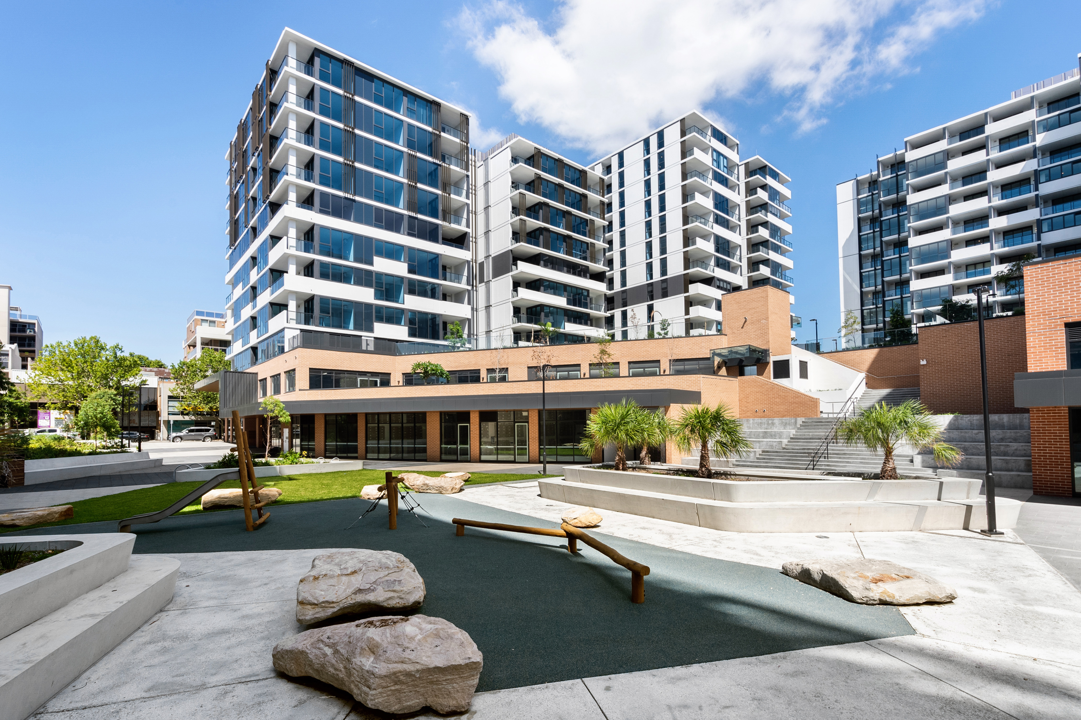 414 / 19 Meredith Street - Lightbox View 8