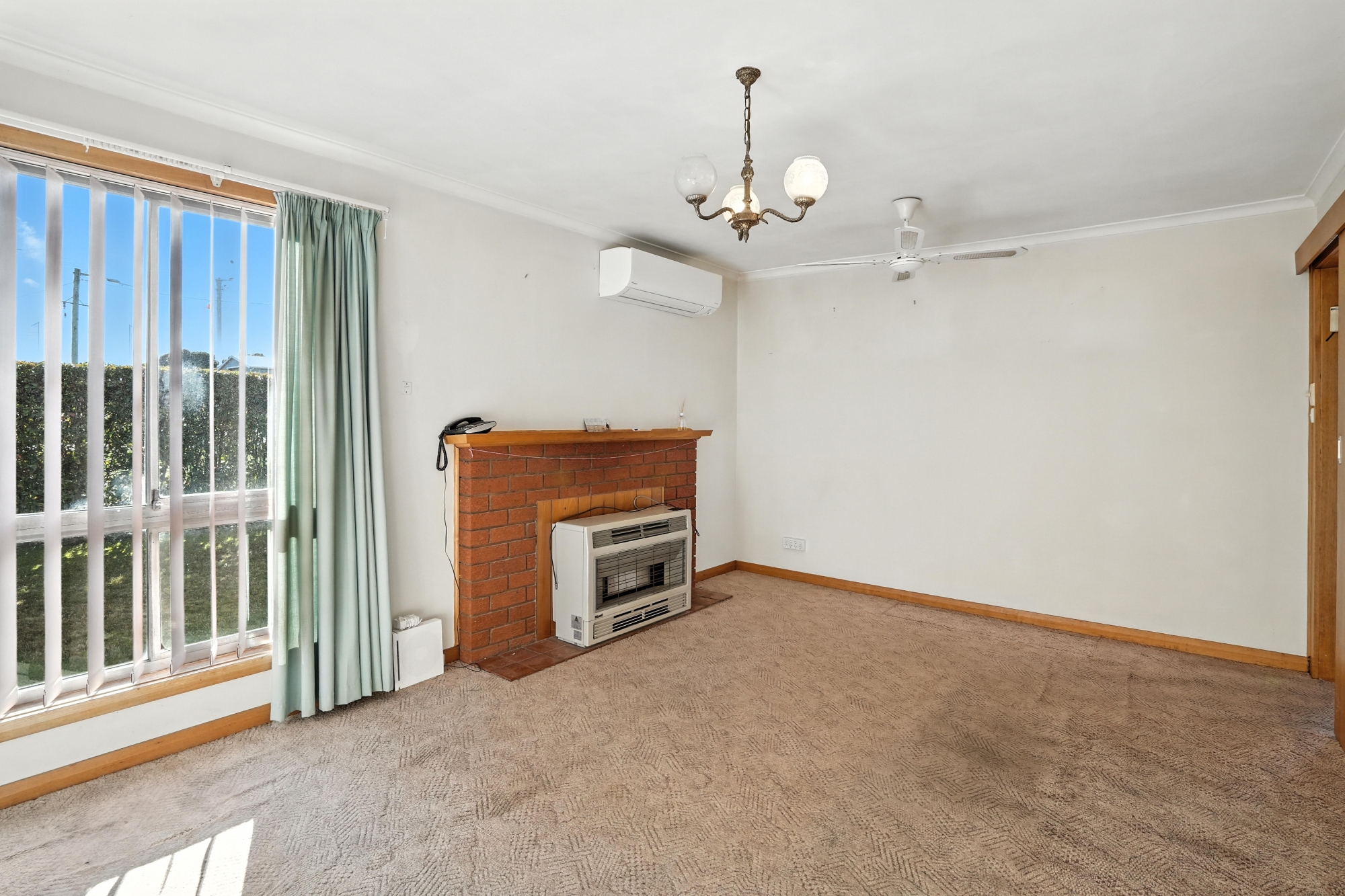 11 Queen Street, Campbell Town