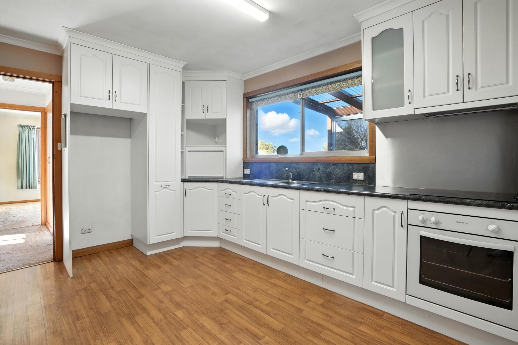 11 Queen Street, Campbell Town