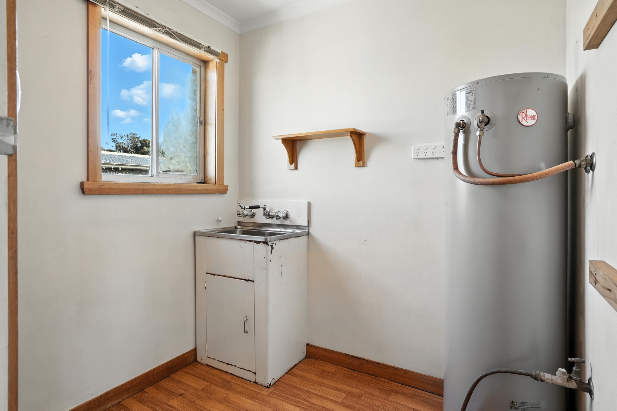 11 Queen Street, Campbell Town