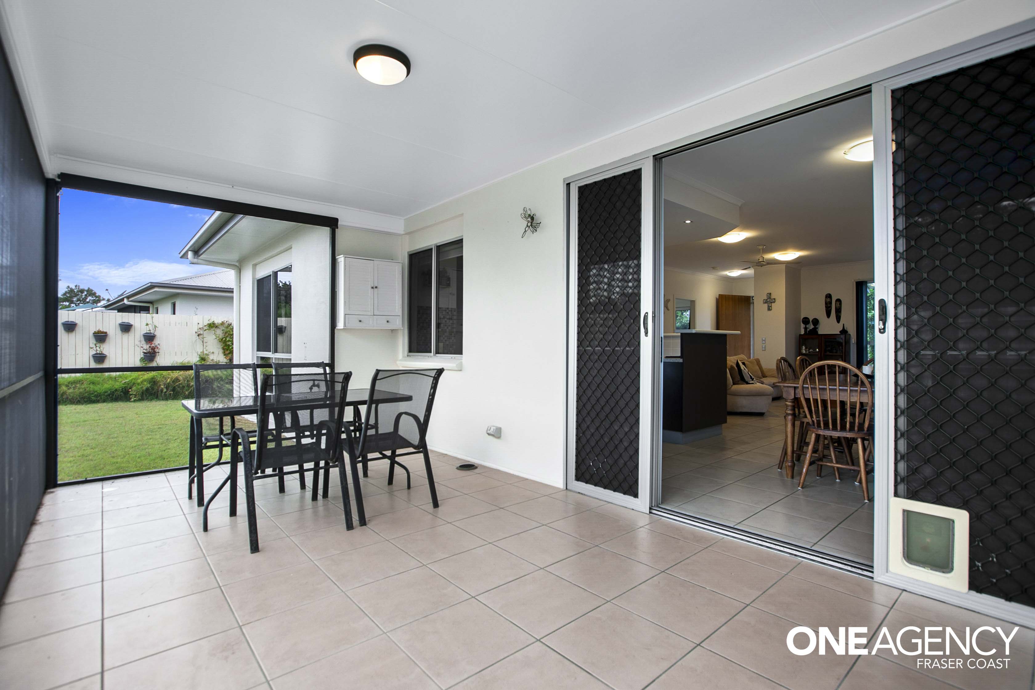 8 / 230 Pulgul Street, Urangan