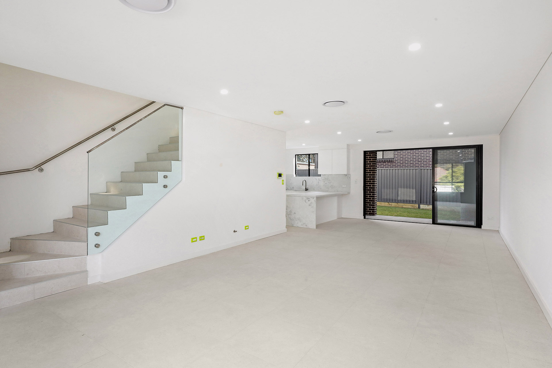 1 and 2 / 10-12 Amy Road, Peakhurst