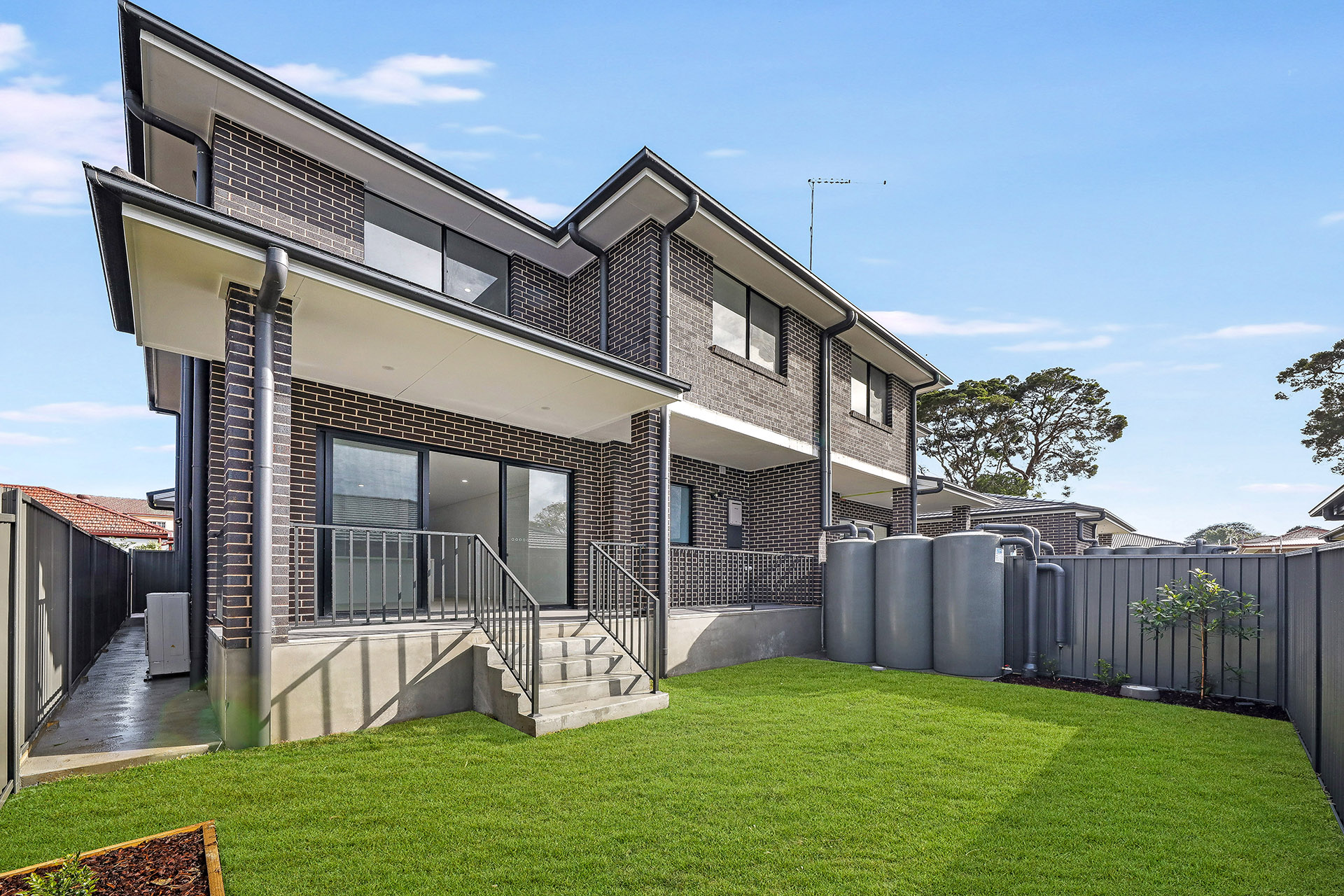 3 and 4 / 10-12 Amy Road, Peakhurst