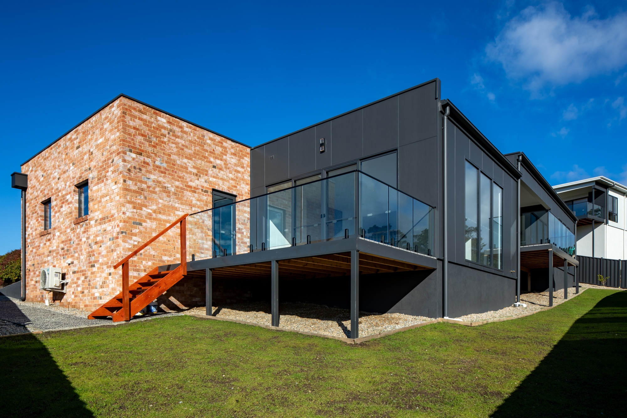 23 Tamar Island Court, Riverside