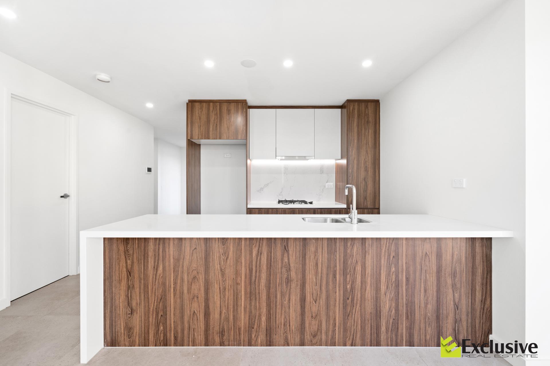 A205 / 98 Lakeside Parade, Jordan Springs