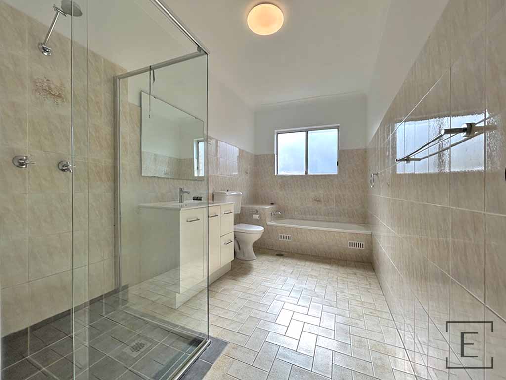 1 / 533 Great North Road, Abbotsford