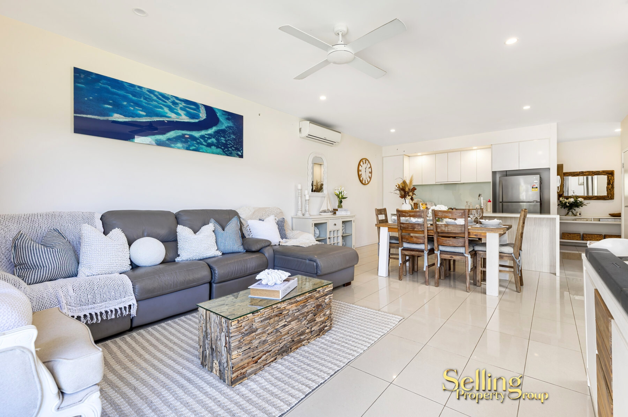 7 Marina Court, Hope Island
