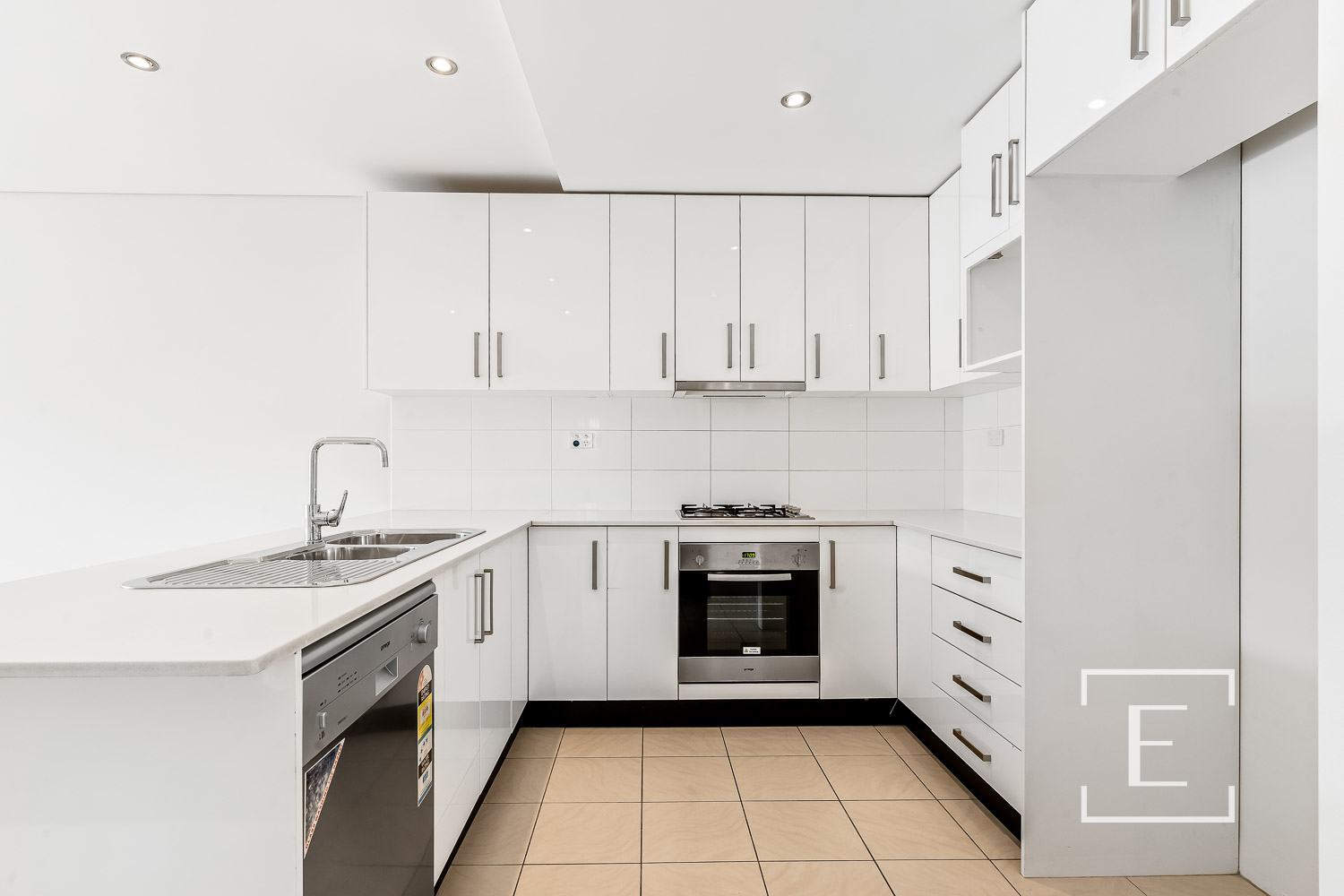 11 / 4-6 Marlborough Road, Homebush West