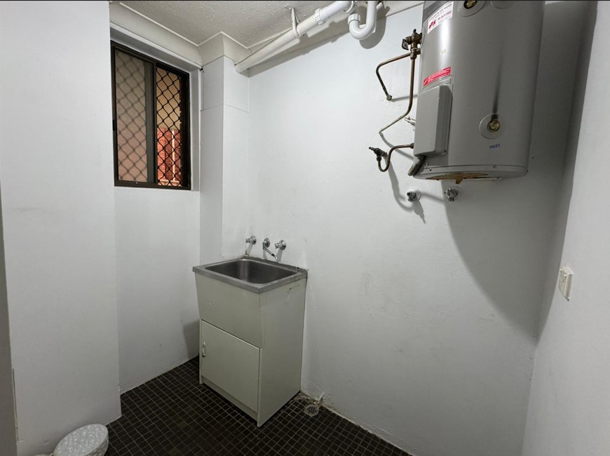 2 / 38 Great Western Highway, Parramatta