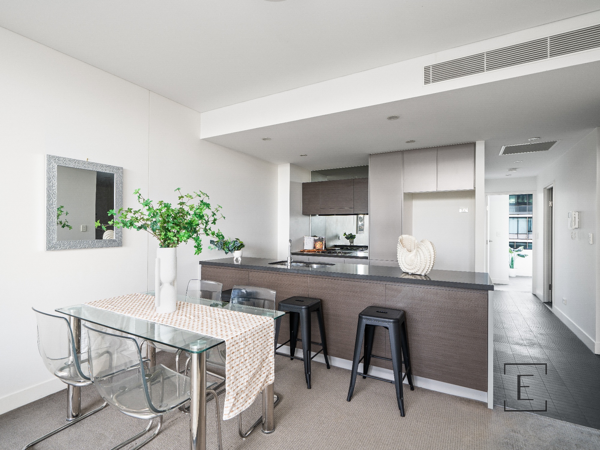 D504 / 14J Mentmore Avenue, Rosebery