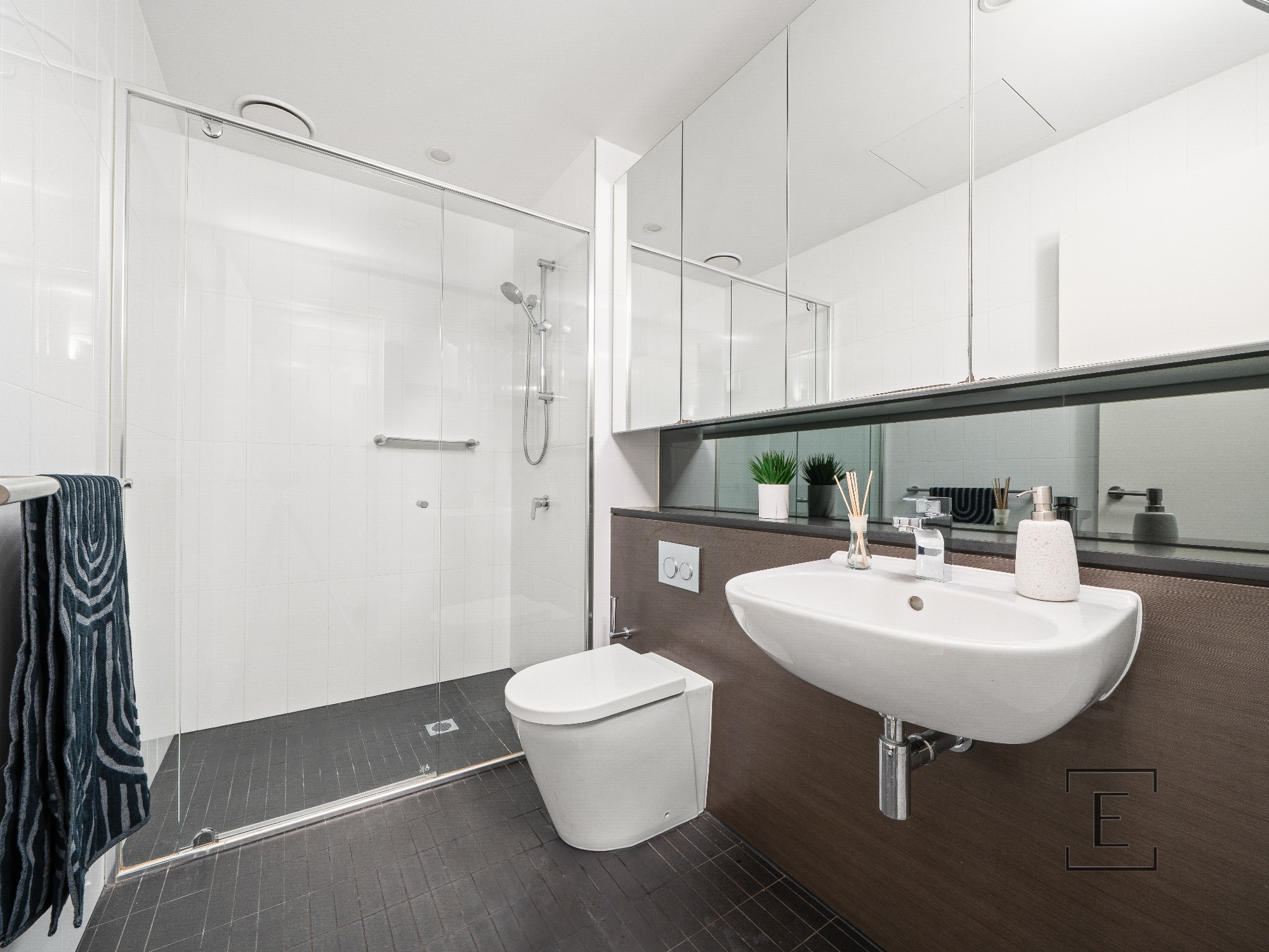 D504 / 14J Mentmore Avenue, Rosebery