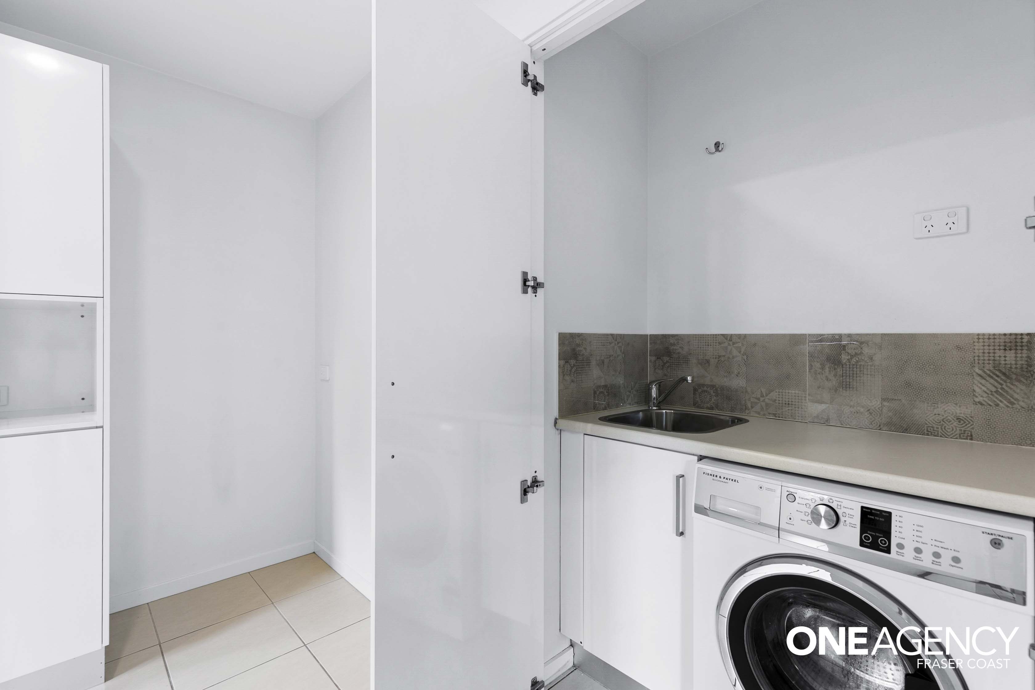 2 / 104 Torquay Road, Scarness