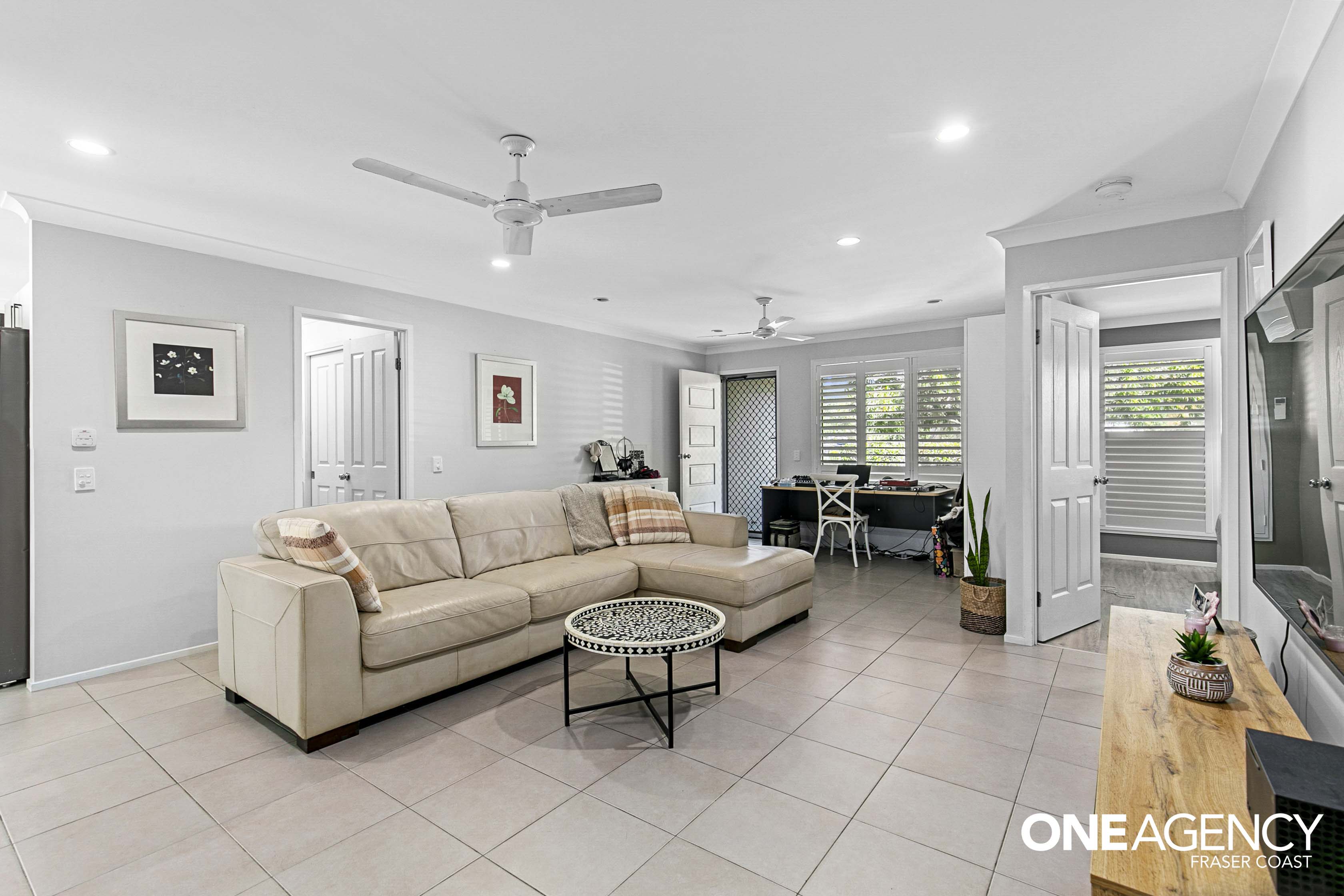 110 / 230 Pulgul Street, Urangan