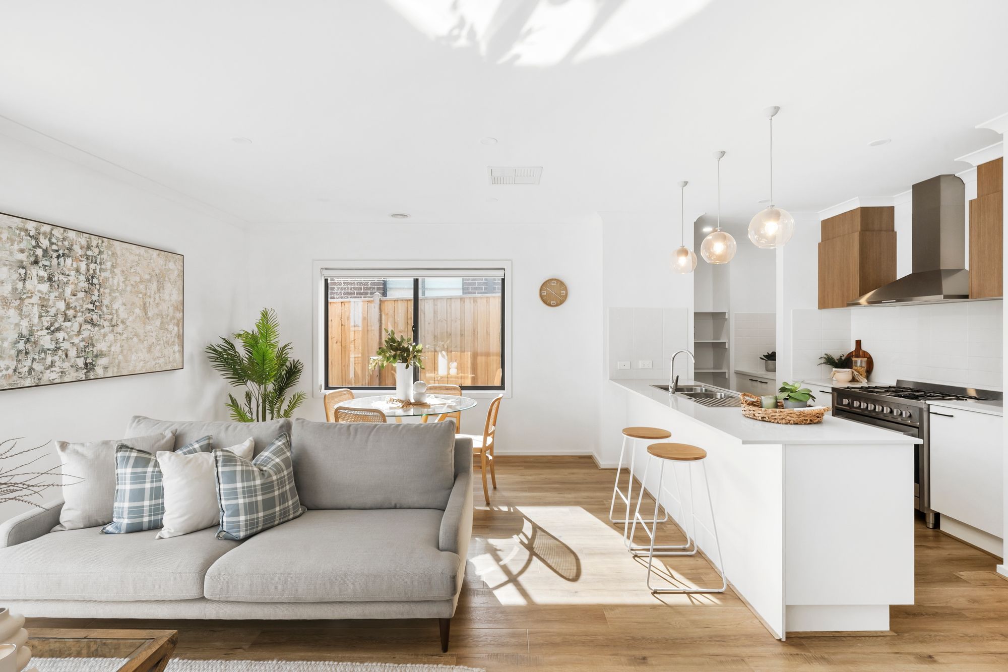 Listing image for 49 Munro Drive, CHARLEMONT  VIC  3217