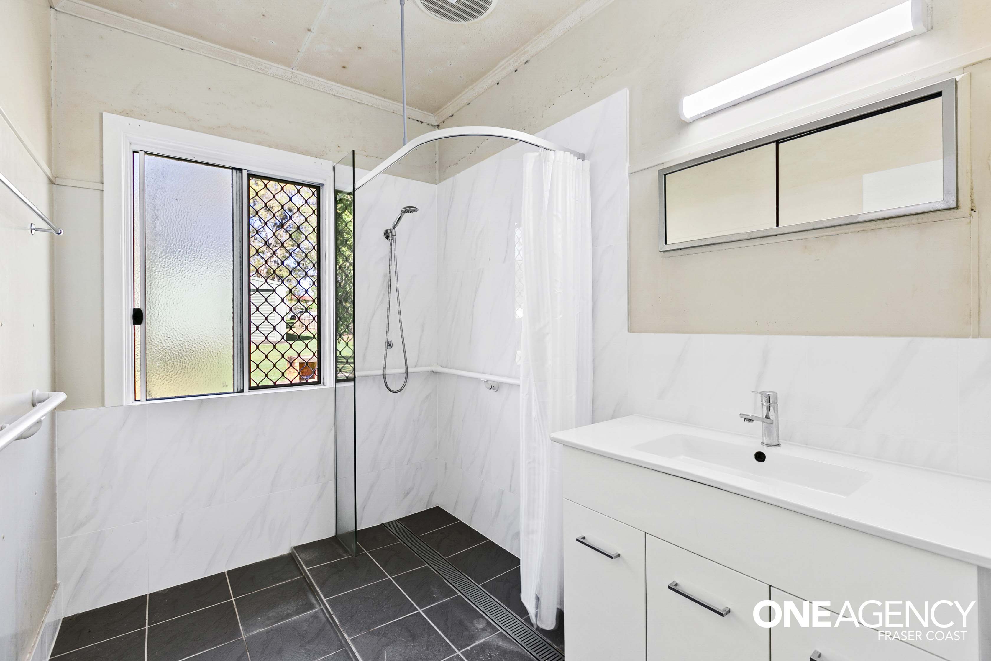 15 Andrew Street, Pialba