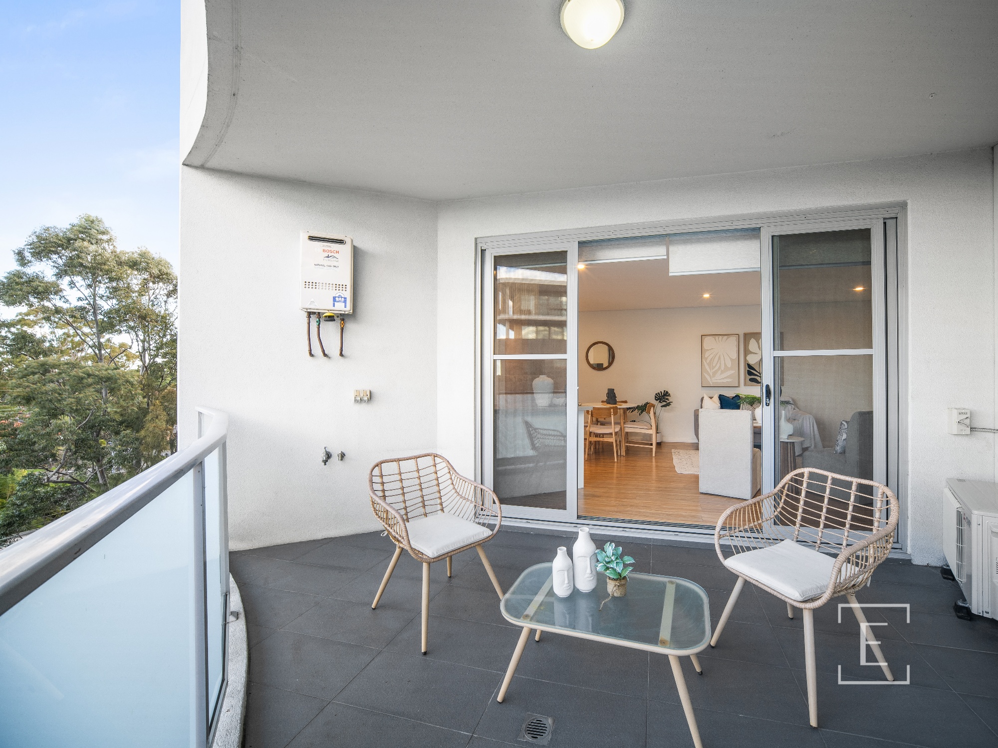 33 / 50 Loftus Crescent, Homebush