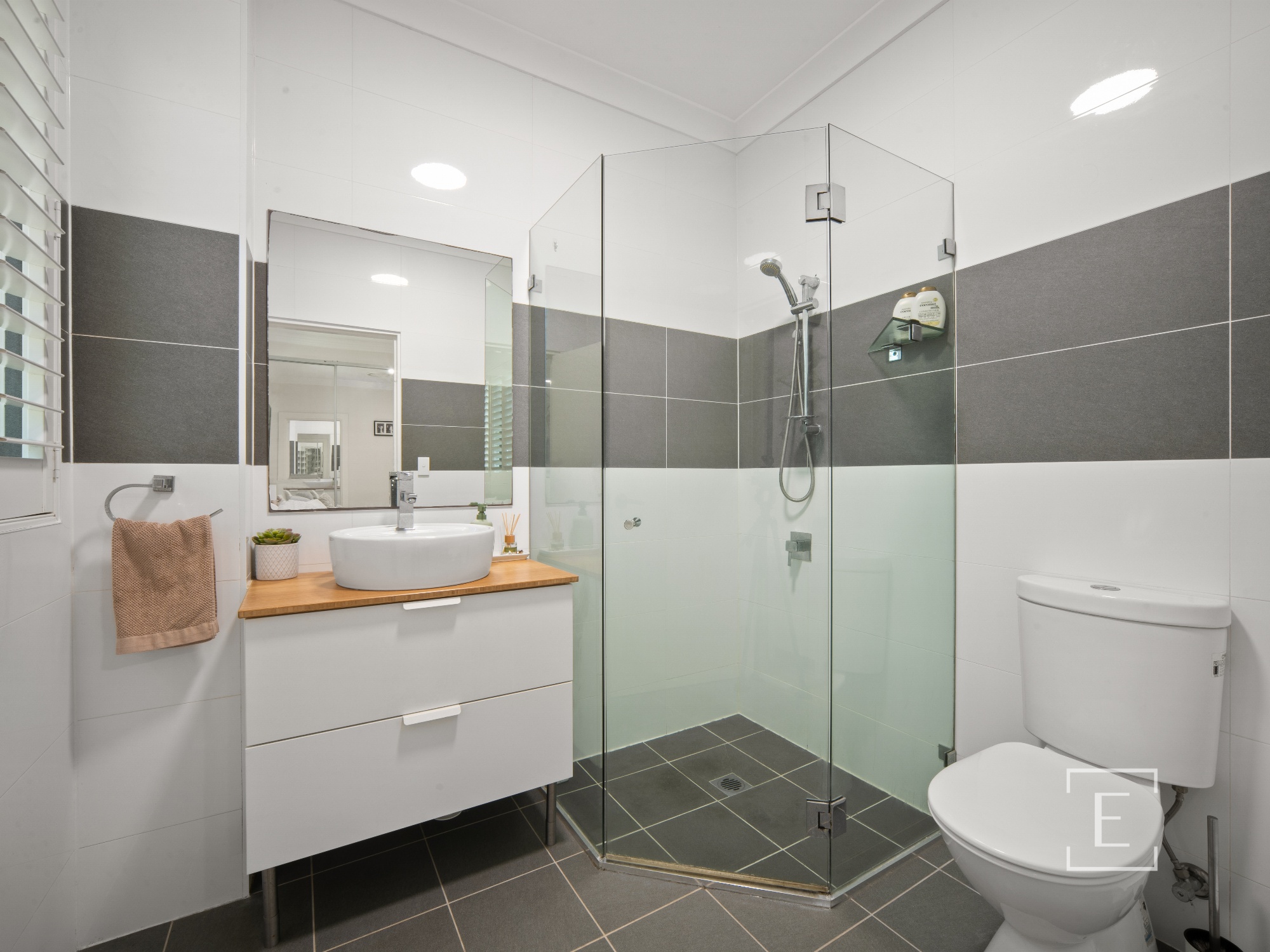 4 / 418 Lyons Road, Five Dock