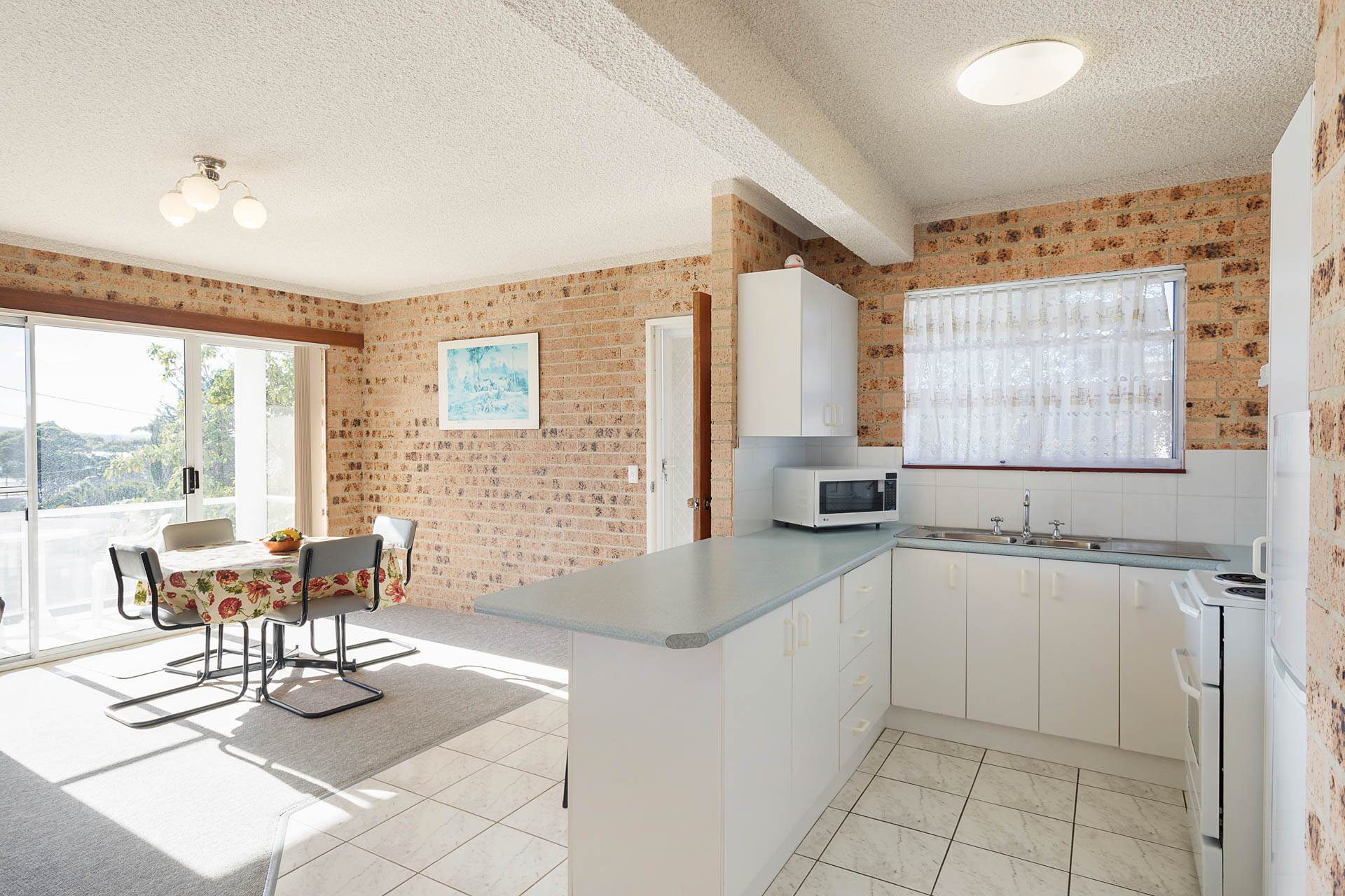 2 / 4 Montague Street, Narooma