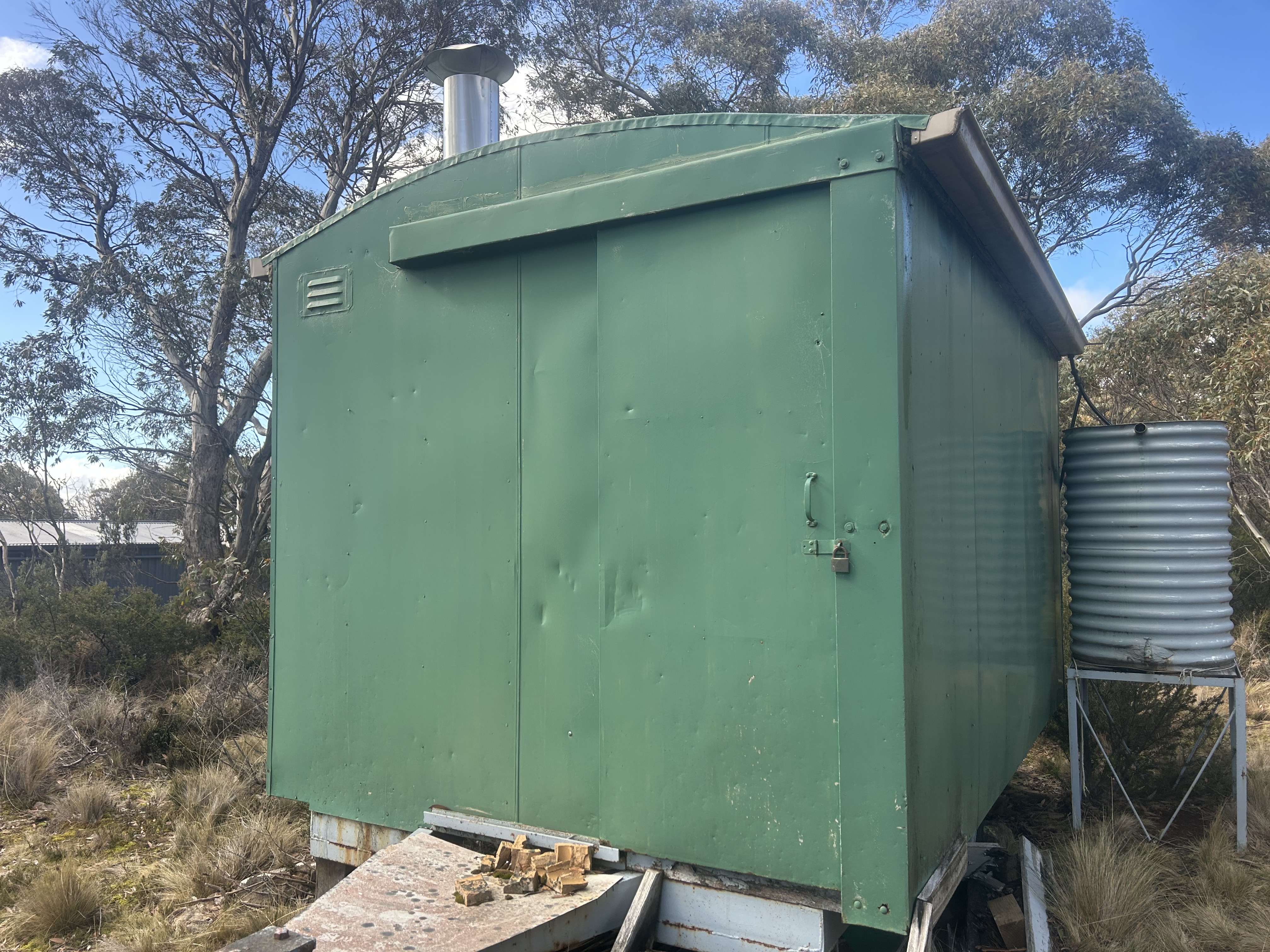 42 Fleming Drive, Miena