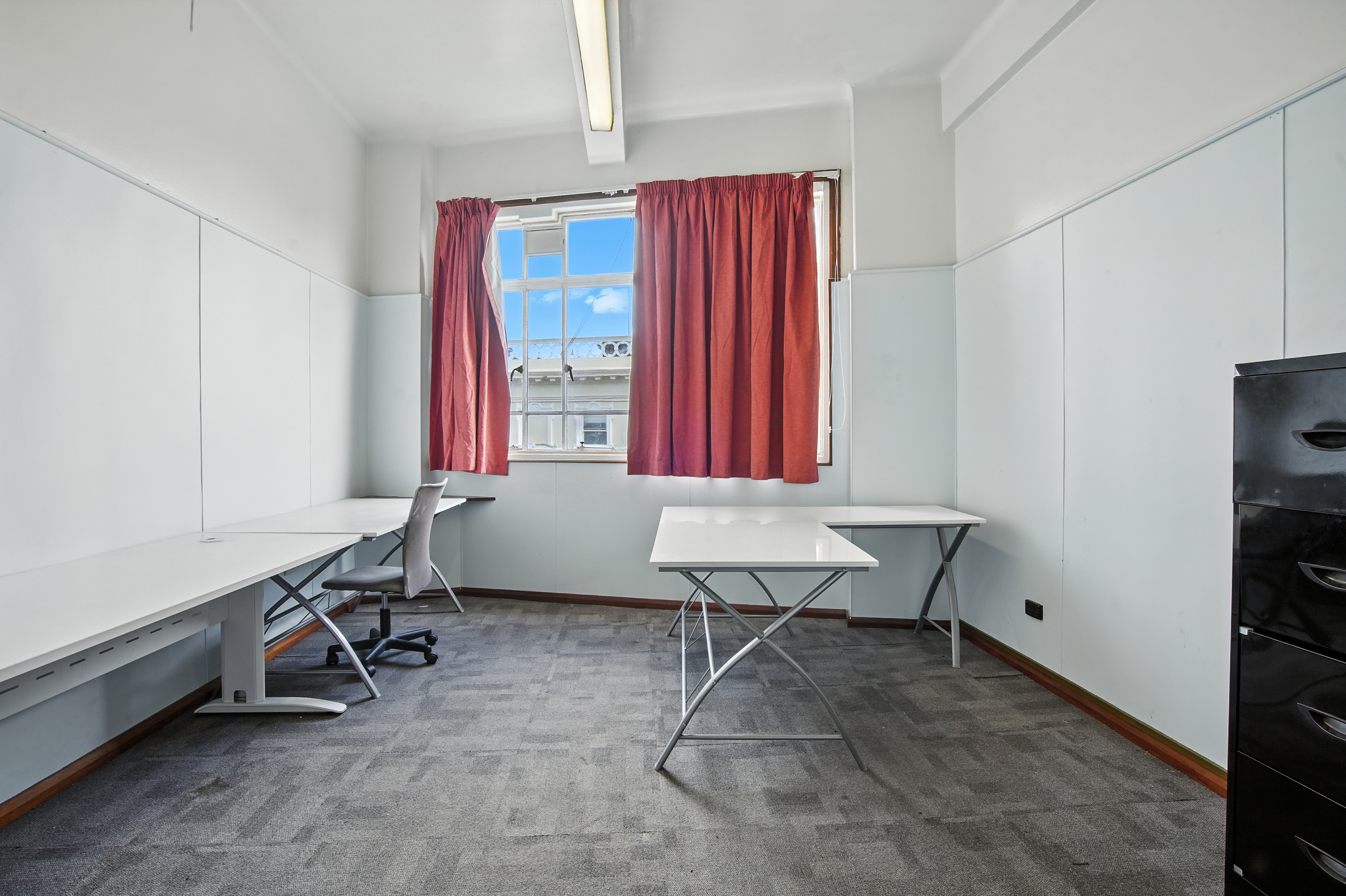 Rooms, 18 & 19 / Level 2 52-60 Brisbane Street, Launceston