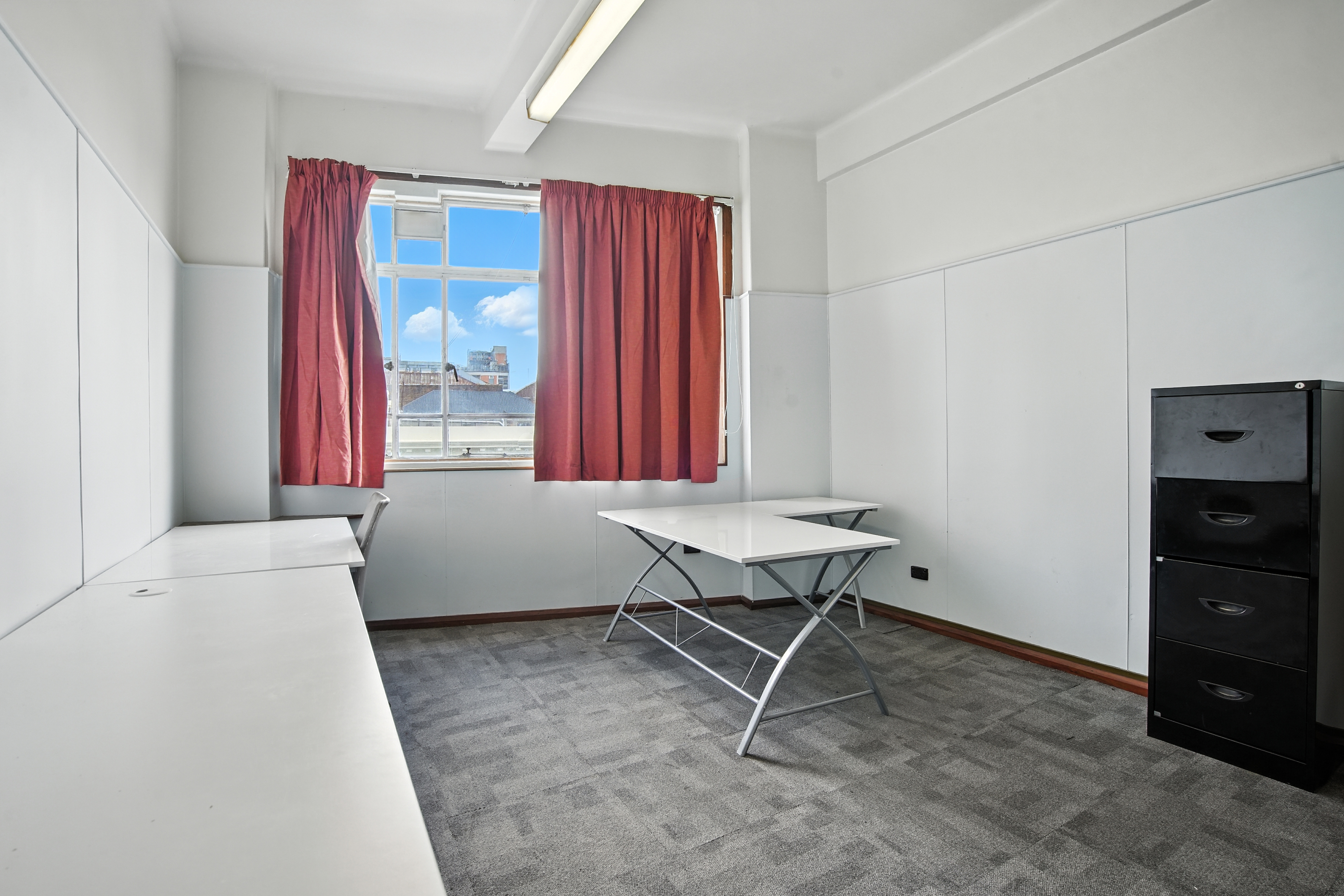 Rooms, 18 & 19 / Level 2 52-60 Brisbane Street, Launceston