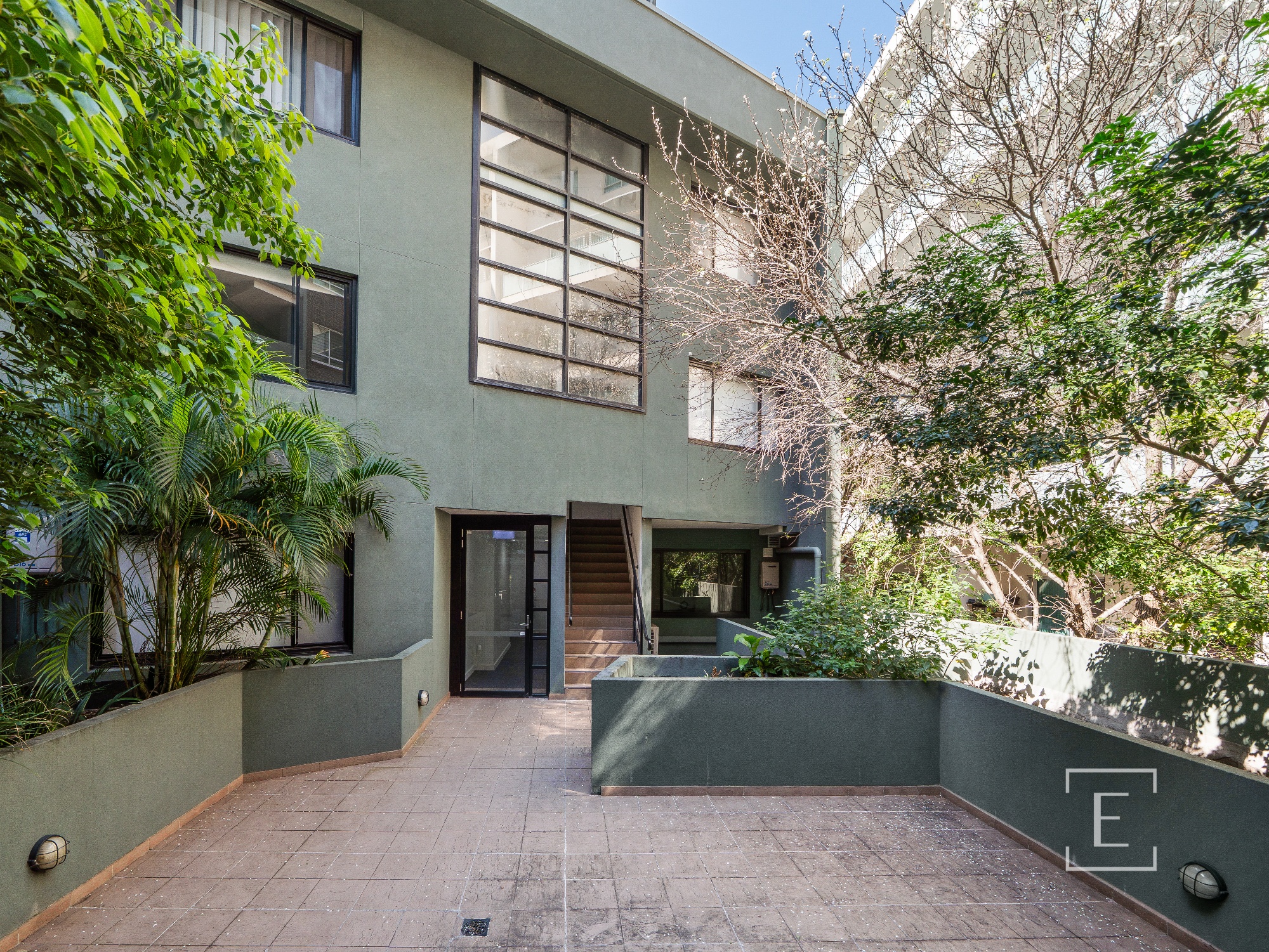 2 / 6 Station Street, Homebush
