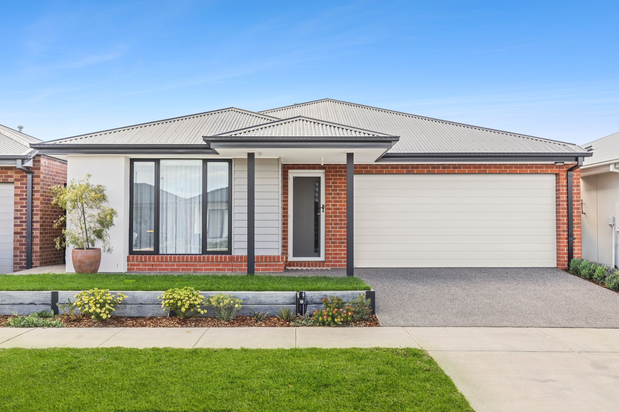 Listing image for 13 Volant Drive, ARMSTRONG CREEK  VIC  3217