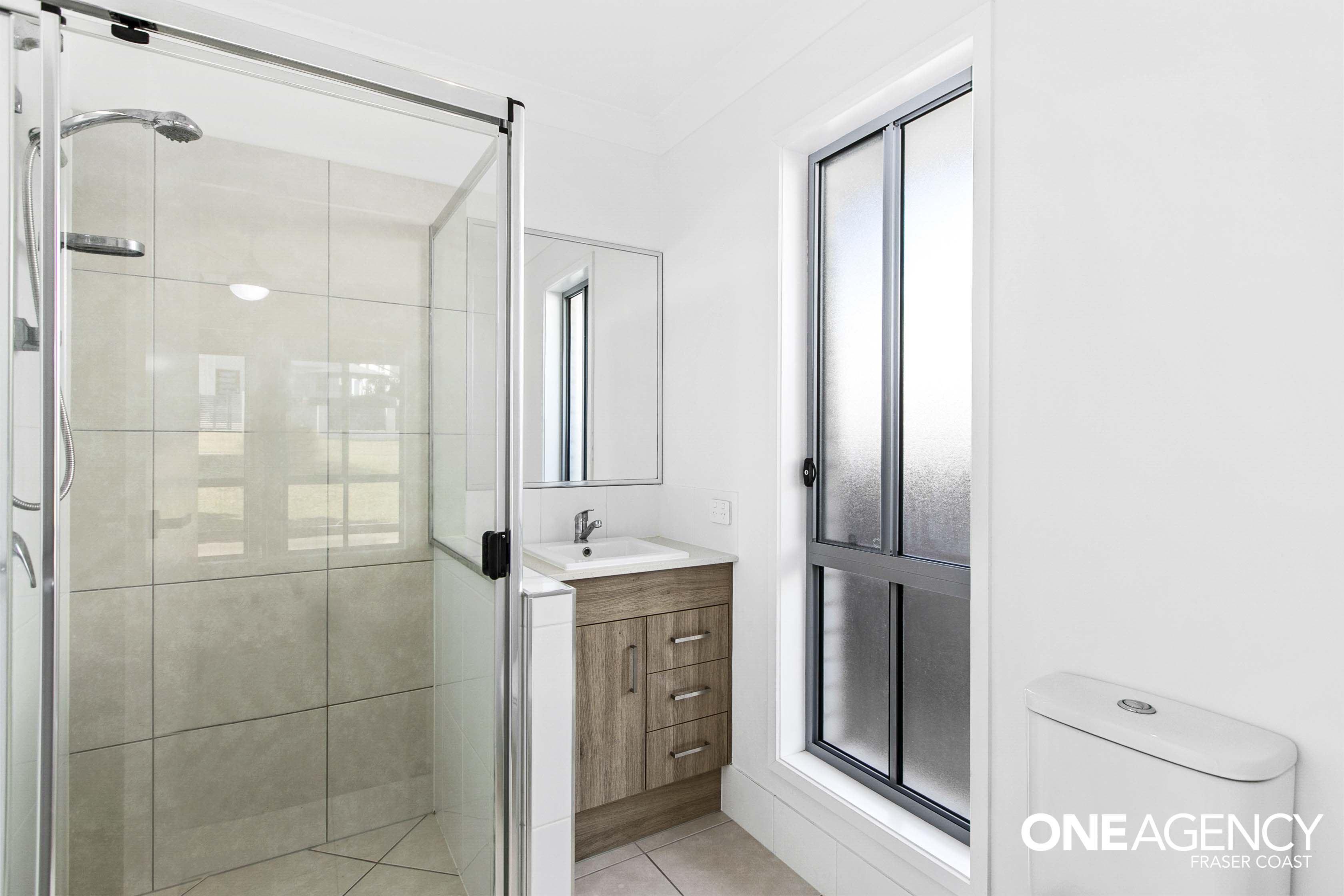 2 / 3 Ridge View Court, Nikenbah